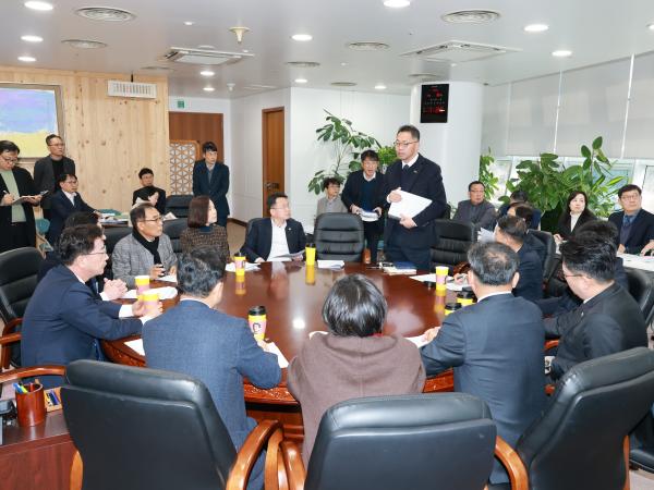 26년1월30일 전남ㆍ광주 행정통합 대응 전라남도의회 TF 회의 - 018 5