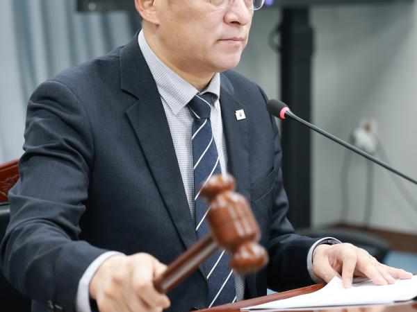 26년1월30일 제396회 임시회 의회운영위원회 업무보고 등 회의 - 005 3