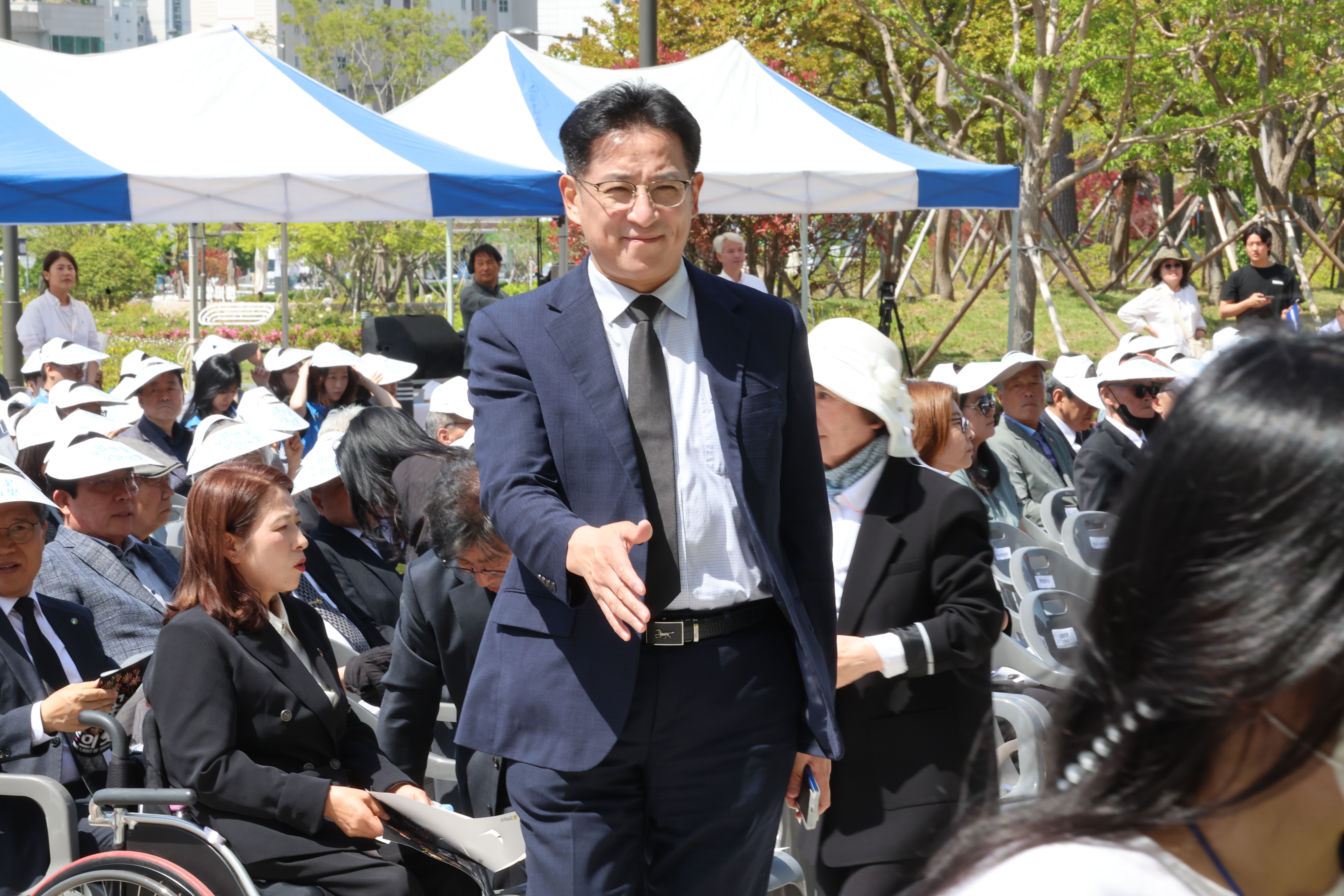 26년05월15일 52