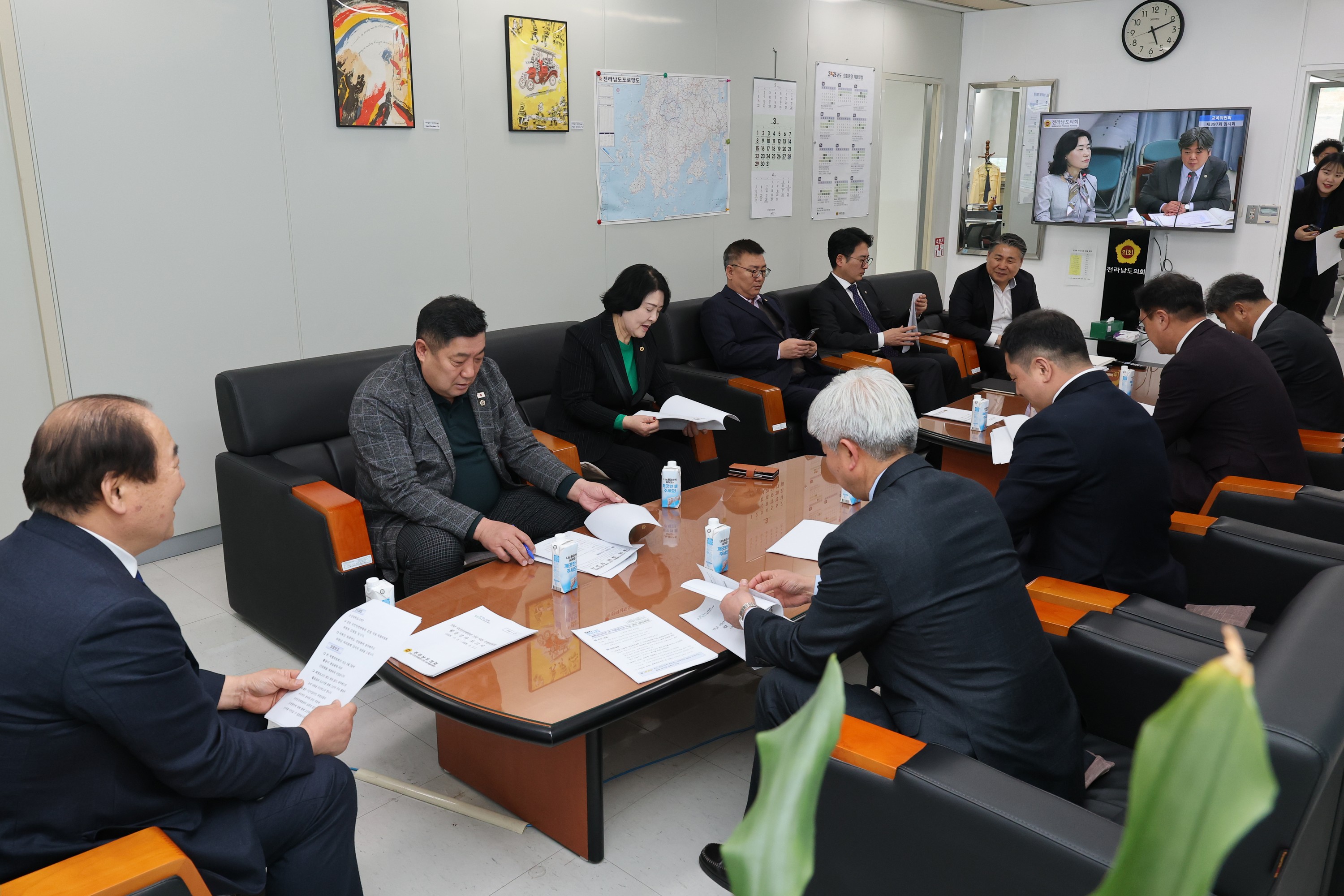 26년3월4일 전남국민안전체험관 건립 지원 특별위원회 간담회 - 0063
