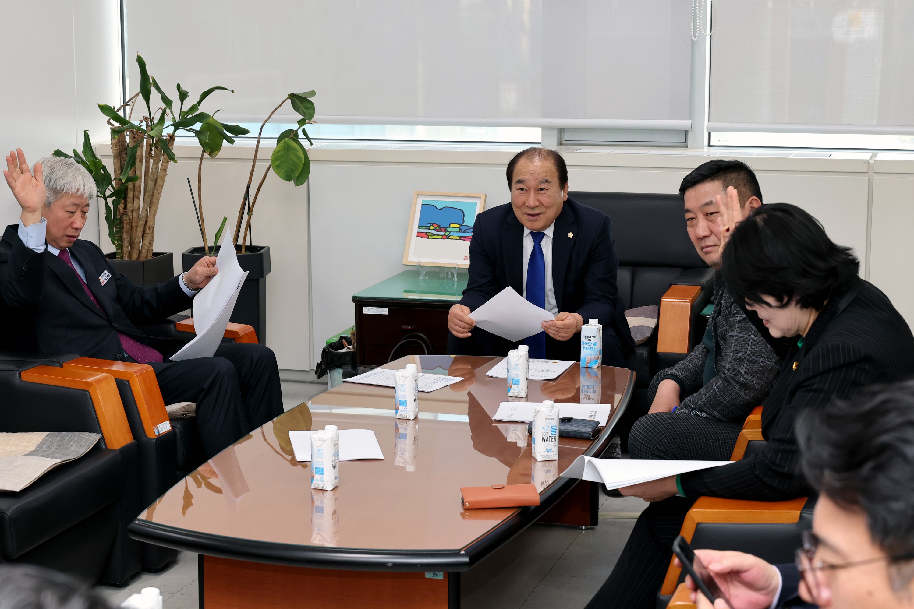 26년3월4일 전남국민안전체험관 건립 지원 특별위원회 간담회 - 0075