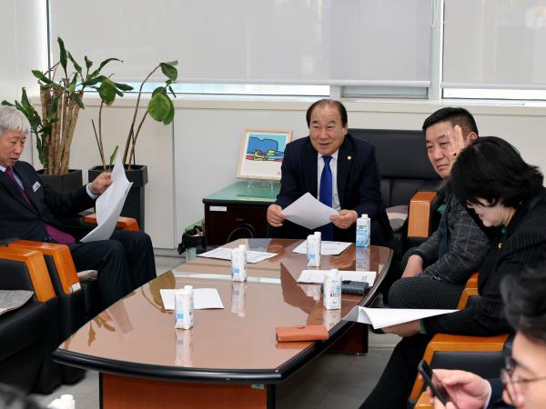 26년3월4일 전남국민안전체험관 건립 지원 특별위원회 간담회 - 007 5