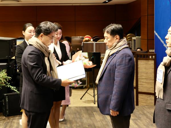 2024년 전라남도 민원메신저 성과보고회 첨부이미지 : 24년12월24일 전라남도 민원메신저 성과보고회_03.jpg