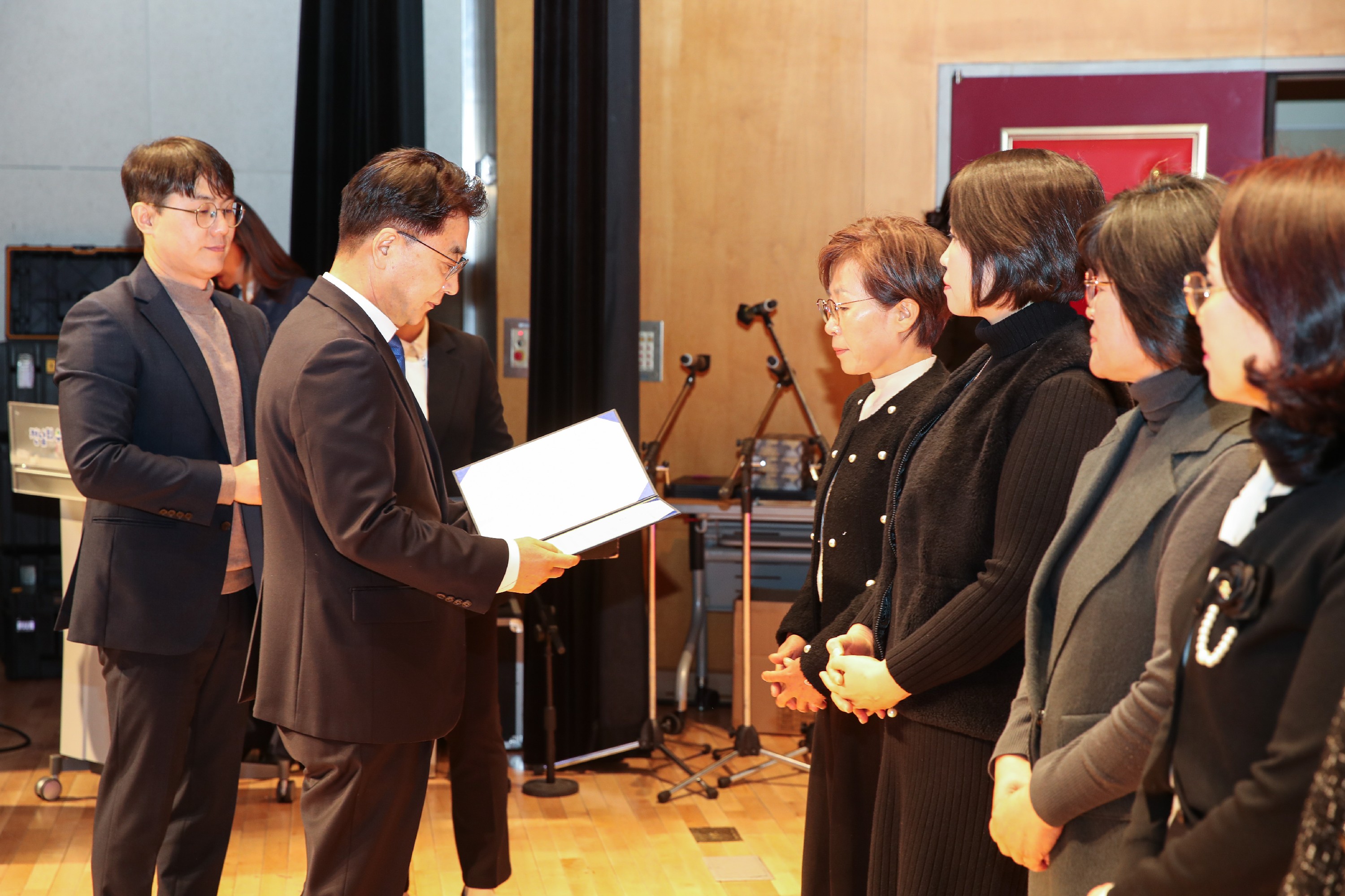 2024 전라남도지역아동센터 종사자대회 첨부이미지 : 24년12월27일 2024 전라남도지역아동센터 종사자대회_13.jpg