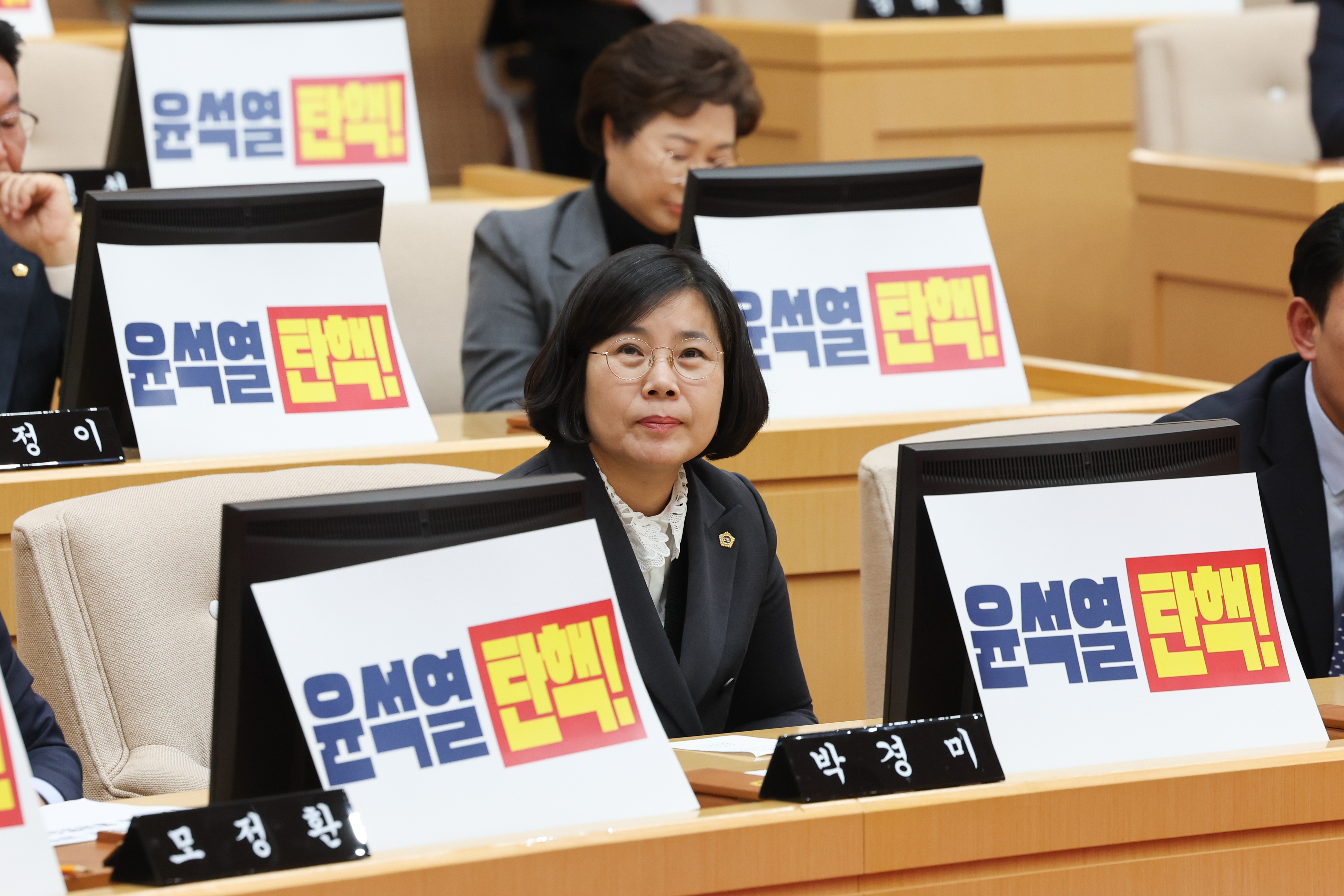 제386회 제2차 정례회 제4차 본회의 첨부이미지 : 24년12월12일 제386회 제2차 정례회 제4차 본회의_68.jpg
