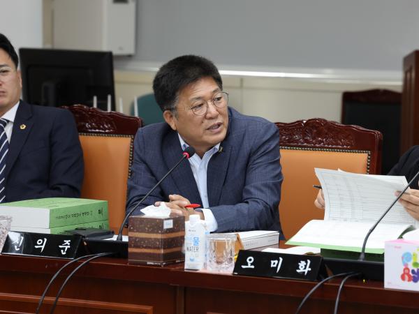 무상급식 예산안 관련 예산결산특별위원회 간담회 첨부이미지 : 24년12월02일 무상급식 예산안 관련 예산결산특별위원회 간담회 - 052.jpg