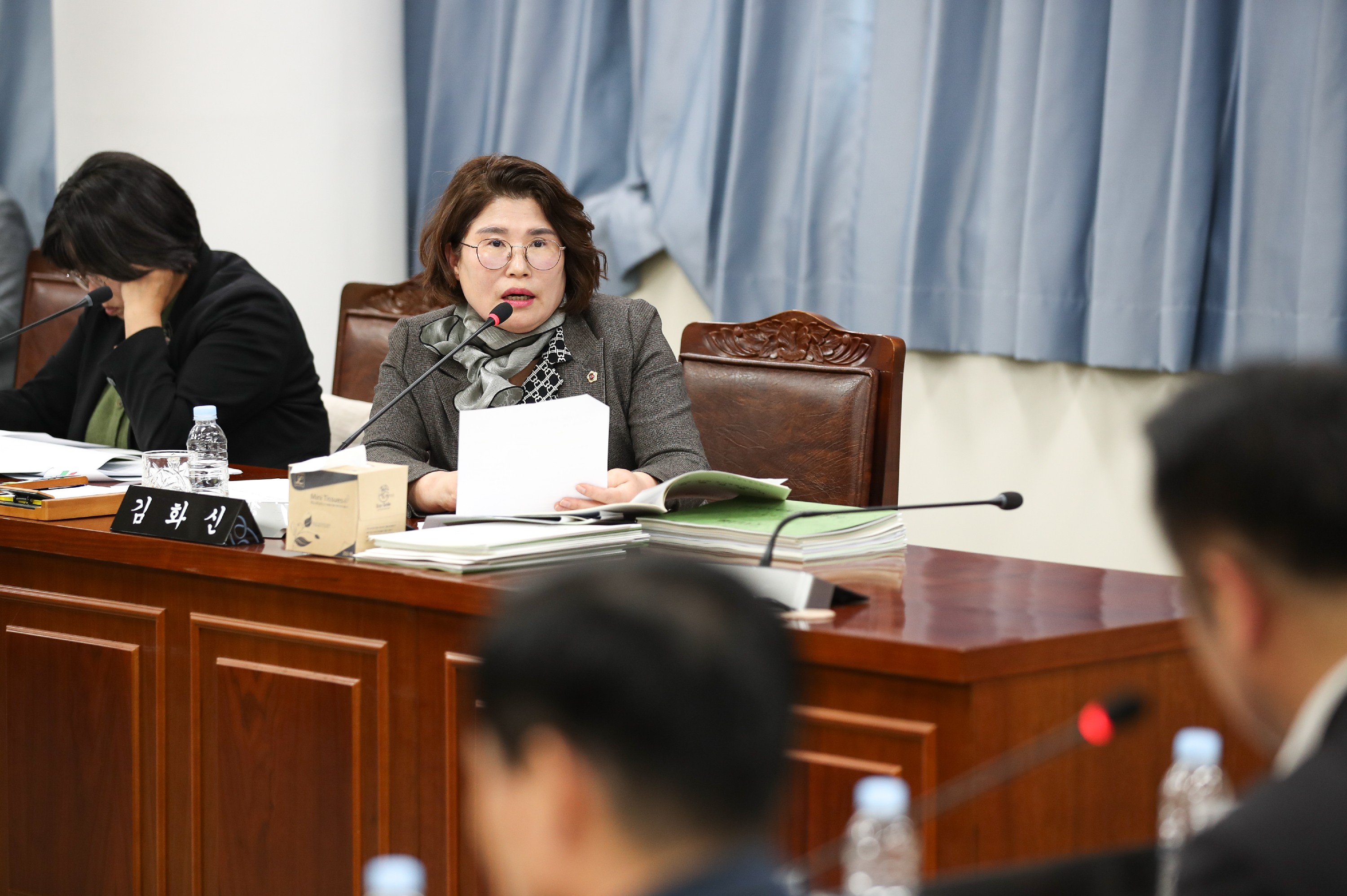 제386회 제2차 정례회 제3차 기획행정위원회 회의 첨부이미지 : 24년11월21일 제386회 제2차 정례회 제3차 기획행정위원회 회의_21.jpg