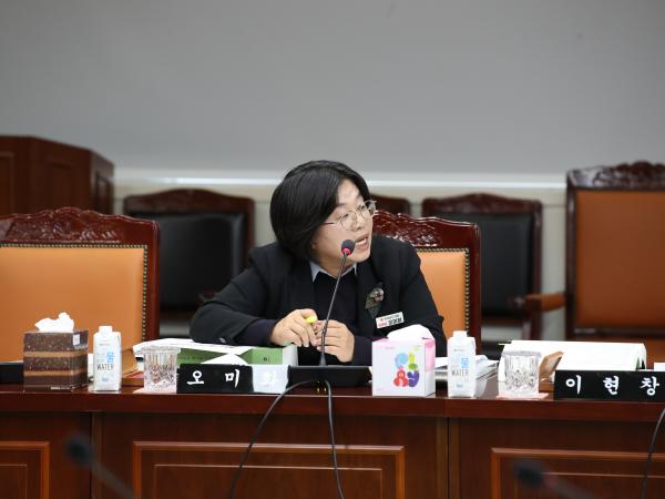2024년 제2회 추가경정예산안 1차 심사 첨부이미지 : 24년11월27일 2024년 제2회 추가경정예산안 1차 심사 - 047.jpg