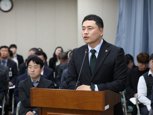 제386회 정례회 교육위원회 회의 첨부이미지 : 24년11월20일 제386회 정례회 교육위원회 회의 - 027.jpg