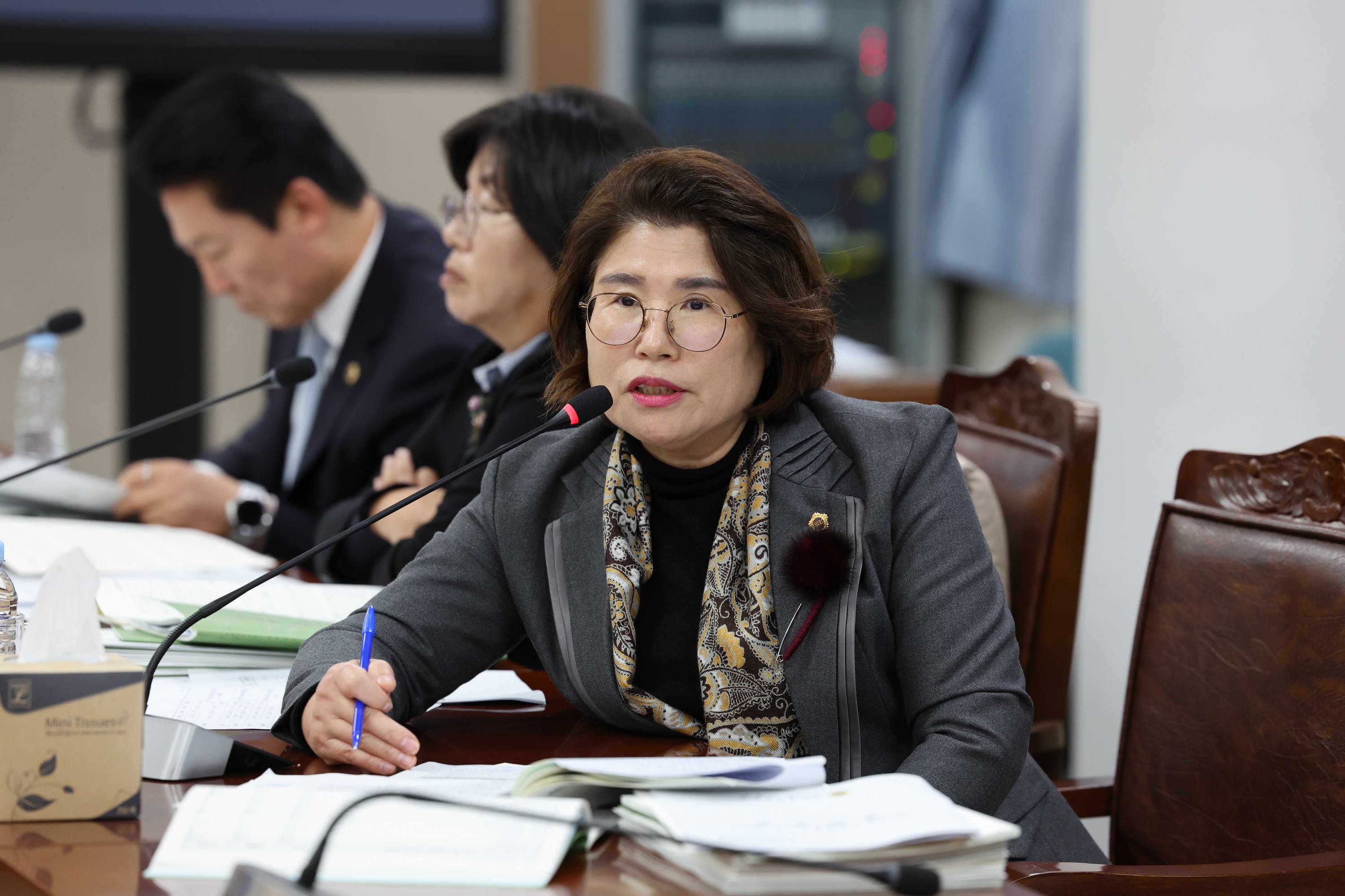 제386회 정례회 기획행정위원회 회의 첨부이미지 : 24년11월25일 제386회 정례회 기획행정위원회 회의 - 050.jpg