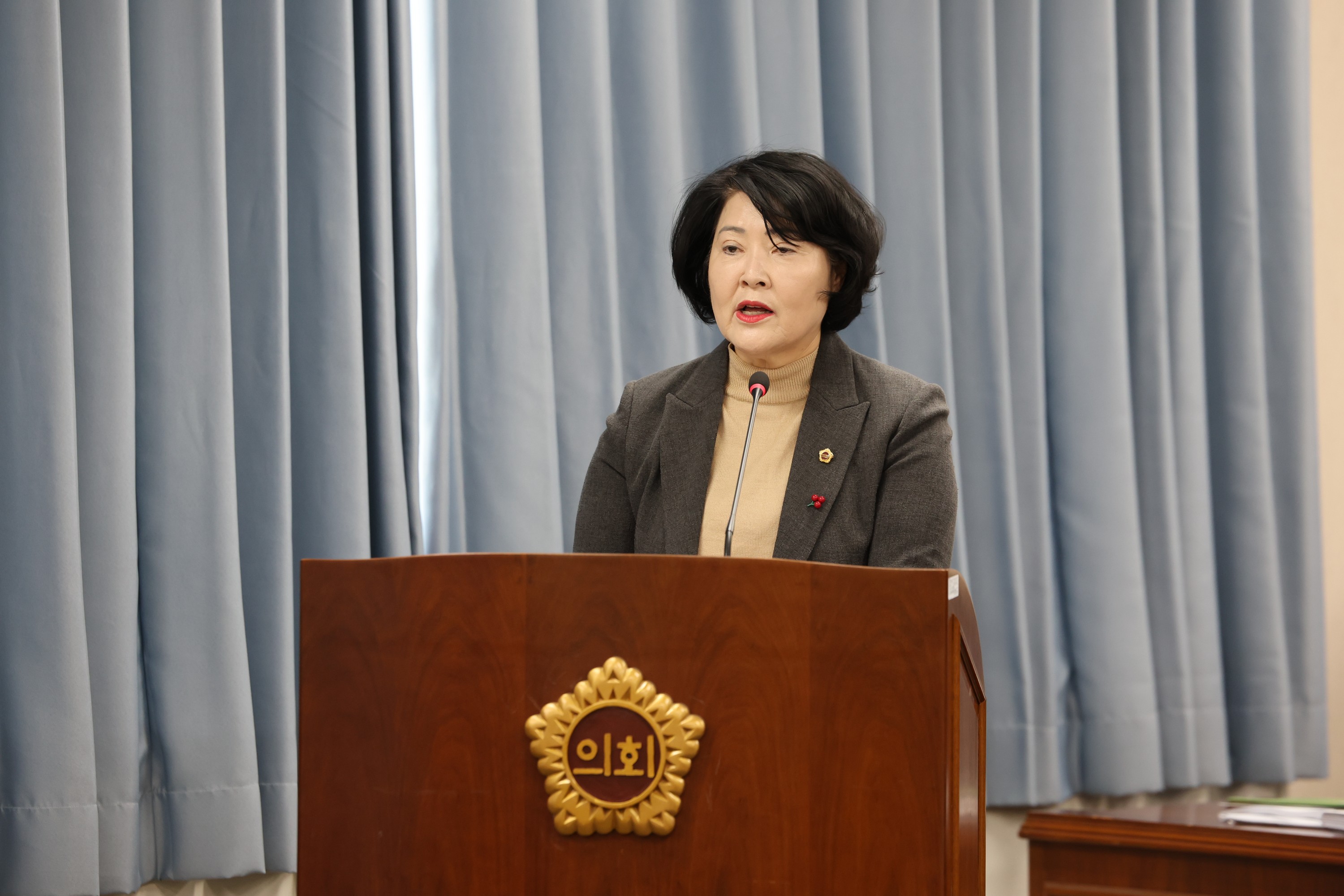 제386회 정례회 경제관광문화위원회 회의 첨부이미지 : 24년11월18일 제386회 정례회 경제관광문화위원회 회의 - 041.jpg