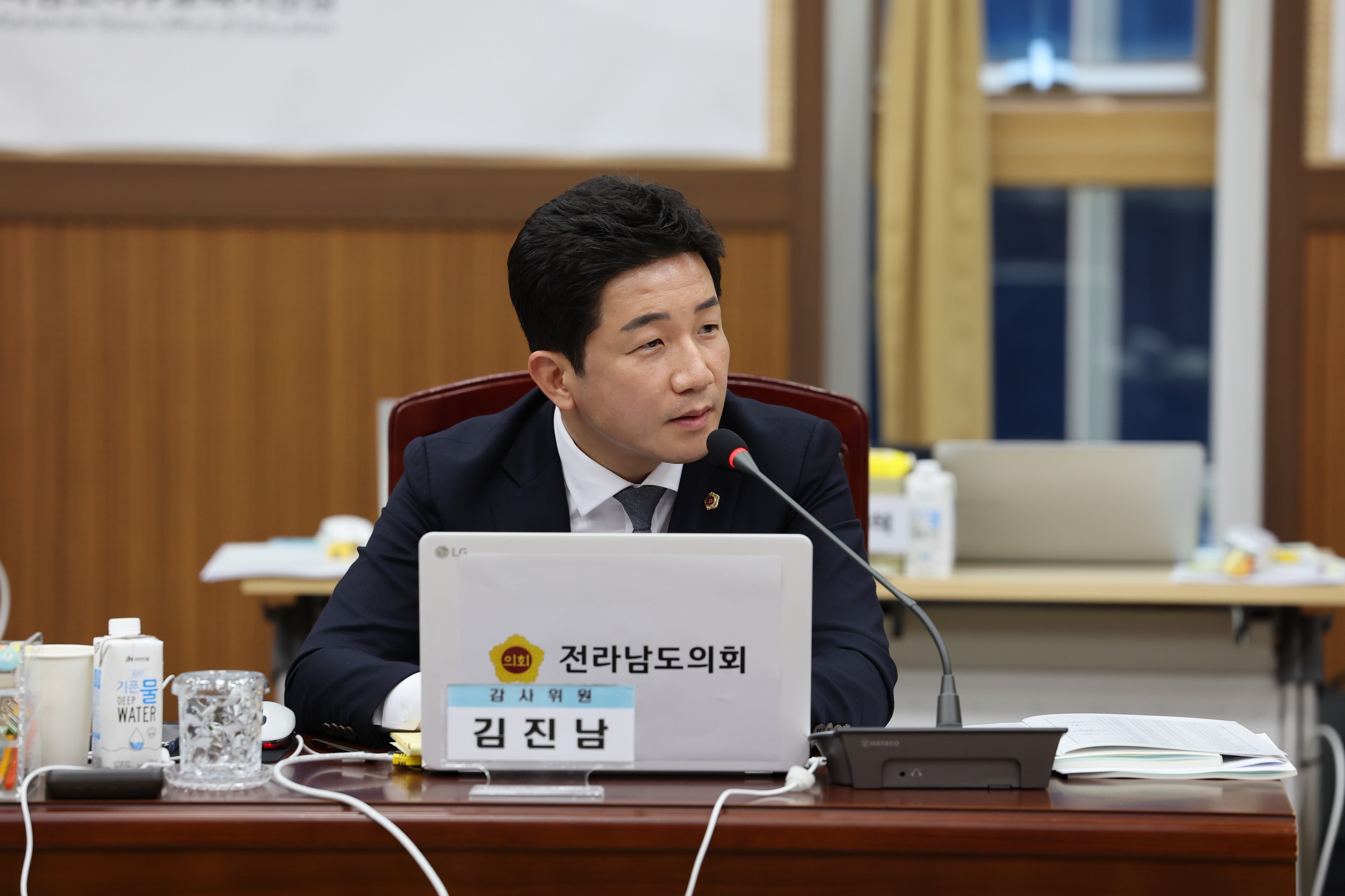 제386회 정례회 교육위원회 행정사무감사 첨부이미지 : 24년11월08일 제386회 정례회 교육위원회 행정사무감사 - 123.jpg