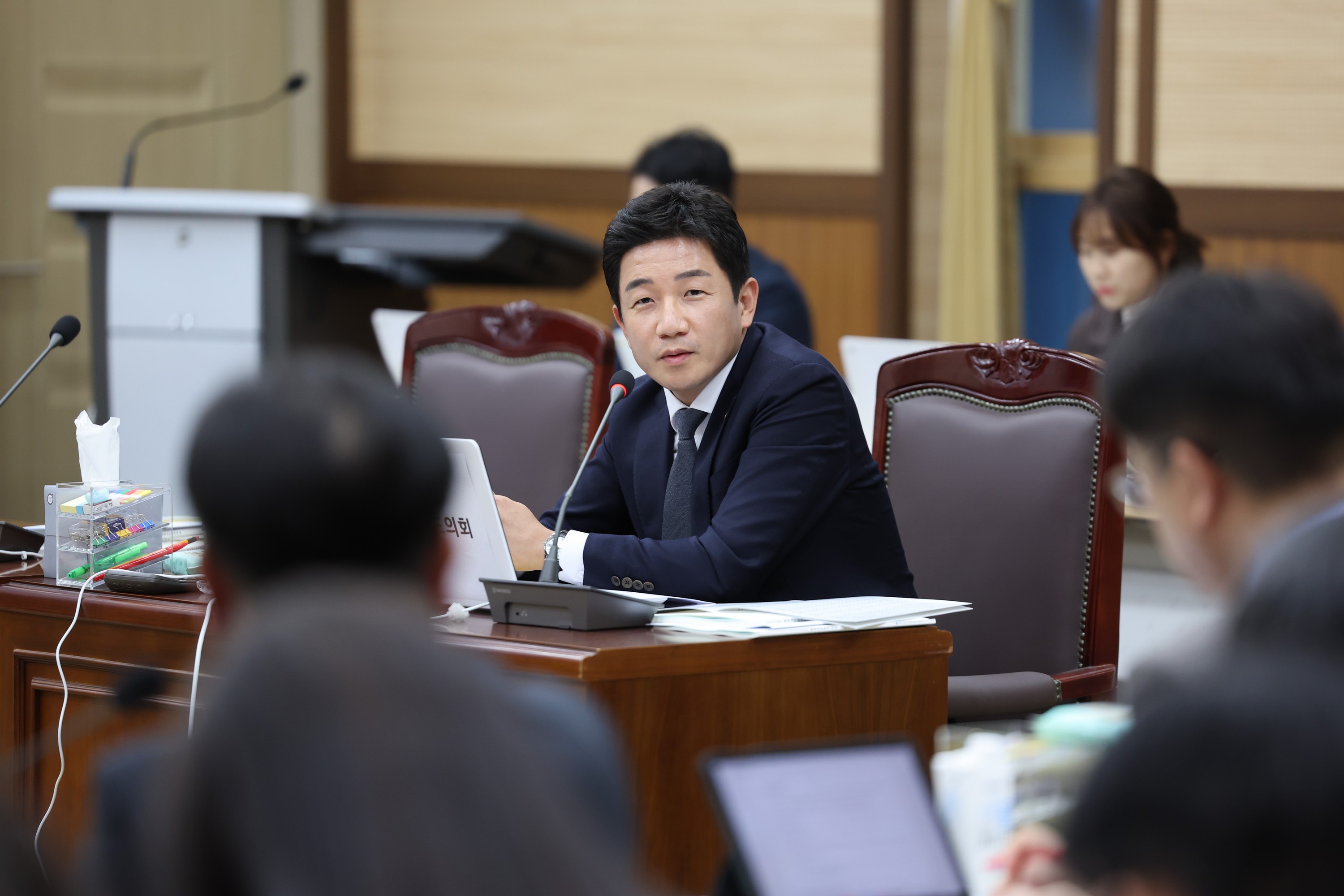 제386회 정례회 교육위원회 행정사무감사 첨부이미지 : 24년11월08일 제386회 정례회 교육위원회 행정사무감사 - 118.jpg