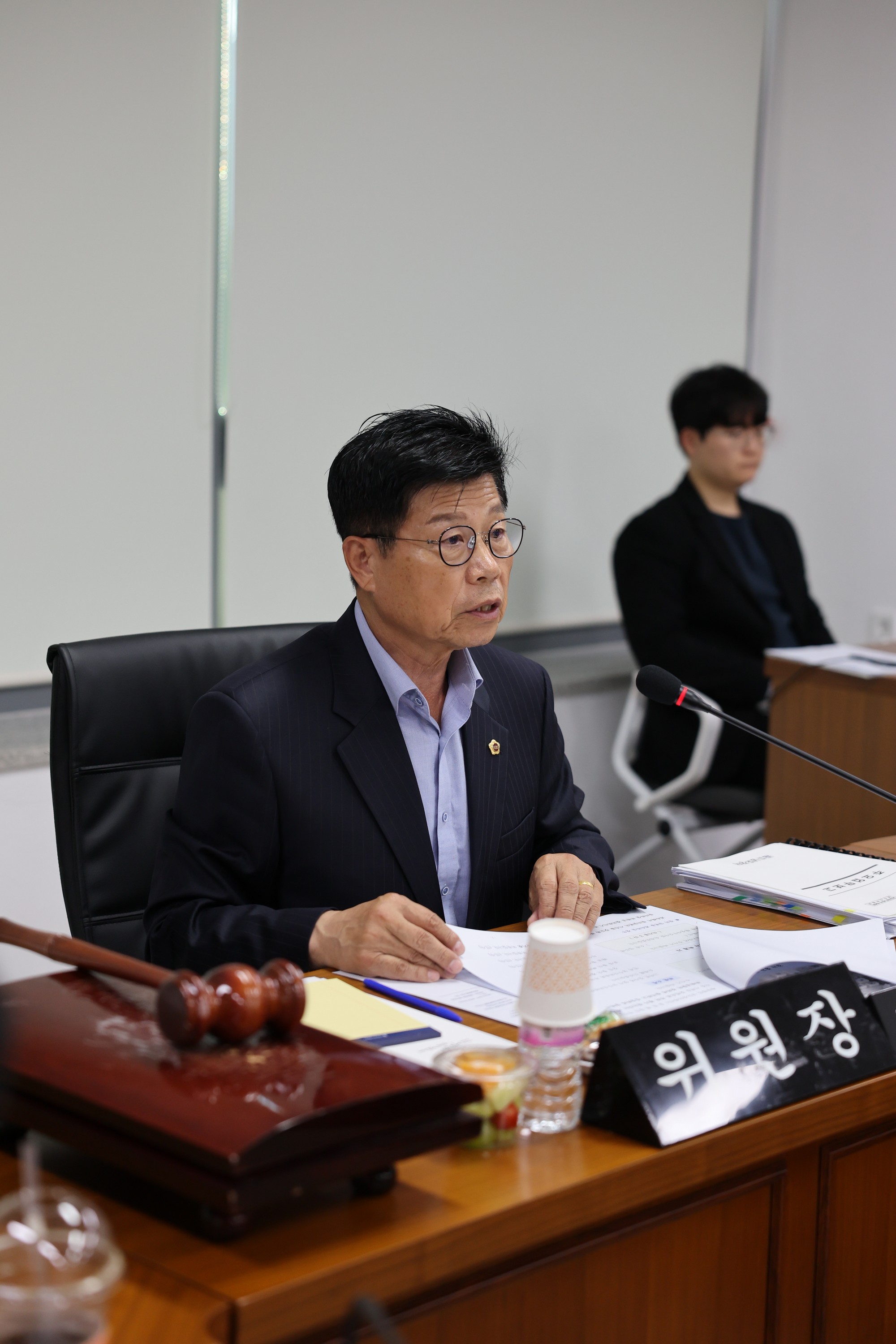제386회 정례회 농수산위원회 행정사무감사(남도장터) 첨부이미지 : 24년11월11일 제386회 정례회 농수산위원회 행정사무감사 - 088.jpg