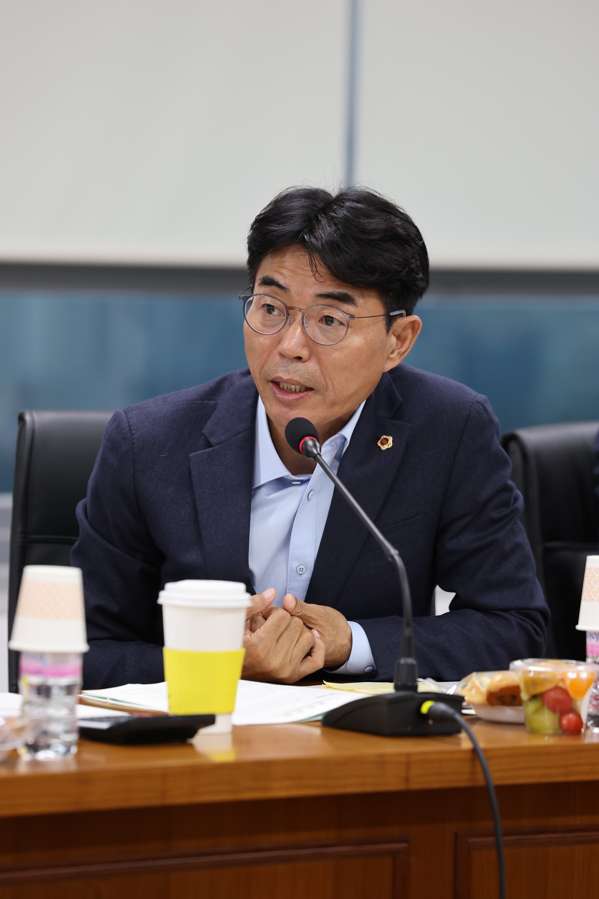제386회 정례회 농수산위원회 행정사무감사(남도장터) 첨부이미지 : 24년11월11일 제386회 정례회 농수산위원회 행정사무감사 - 116.jpg