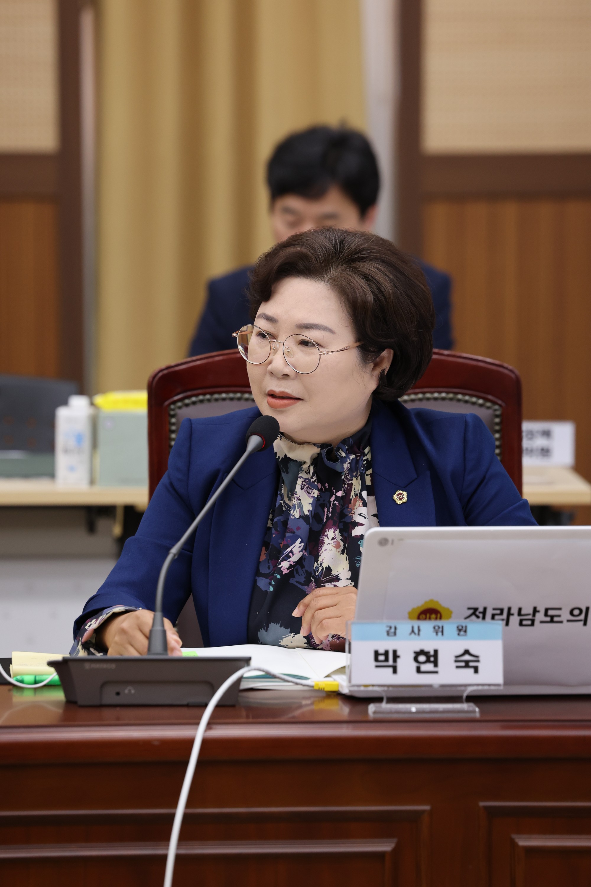 제386회 정례회 교육위원회 행정사무감사 첨부이미지 : 24년11월08일 제386회 정례회 교육위원회 행정사무감사 - 020.jpg