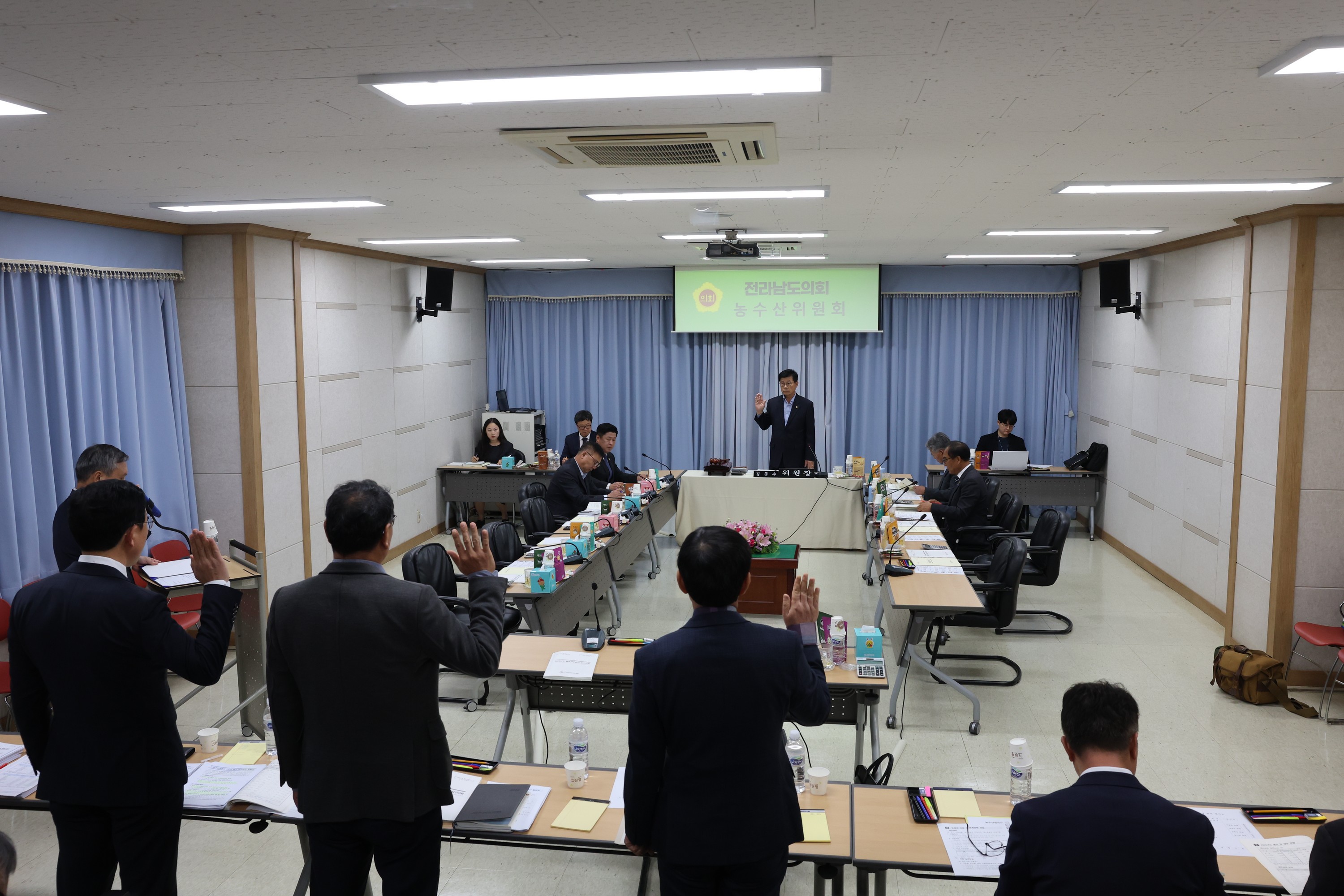 제386회 정례회 농수산위원회 행정사무감사(전남바이오진흥원) 첨부이미지 : 24년11월11일 제386회 정례회 농수산위원회 행정사무감사 - 009.jpg