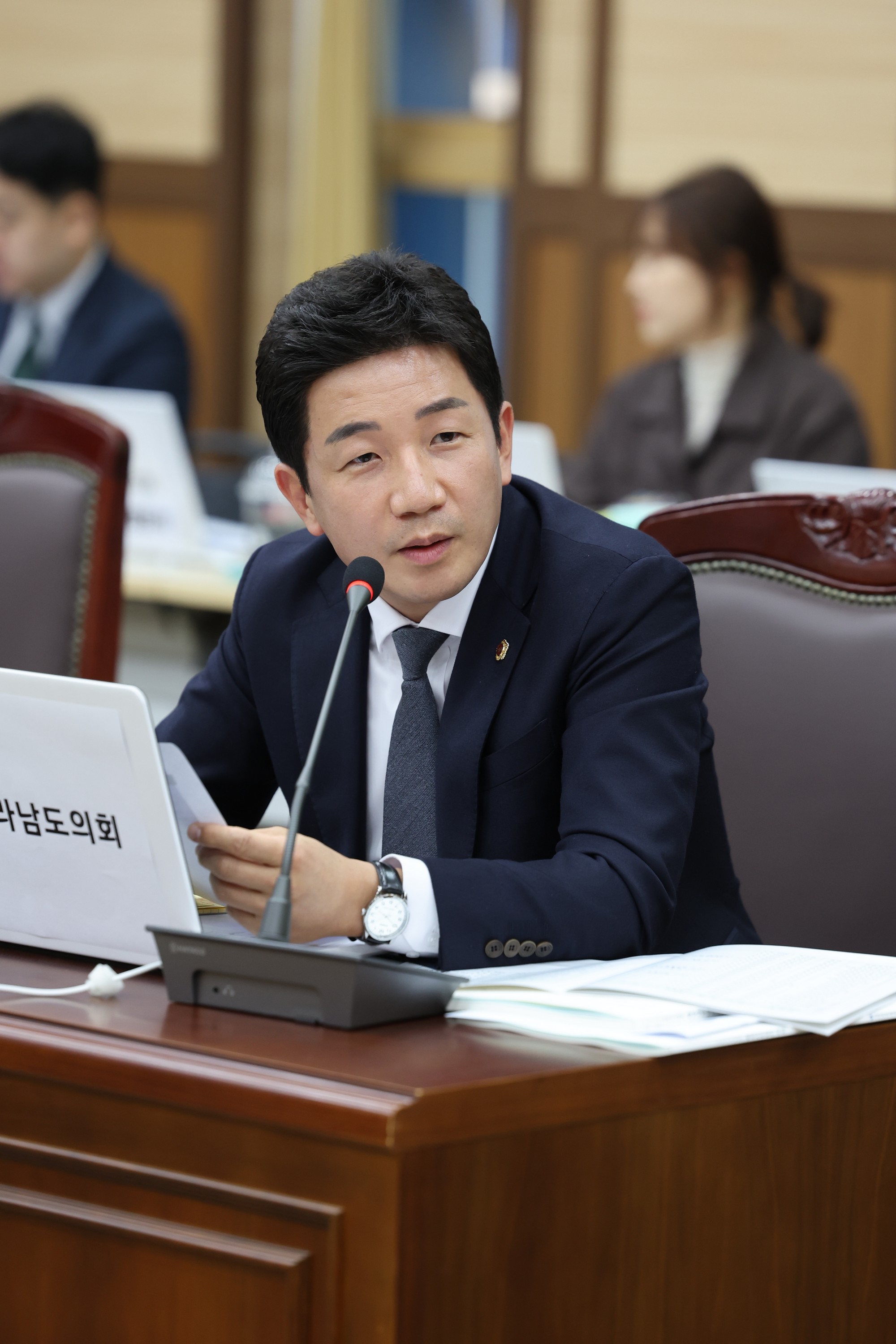 제386회 정례회 교육위원회 행정사무감사 첨부이미지 : 24년11월08일 제386회 정례회 교육위원회 행정사무감사 - 108.jpg