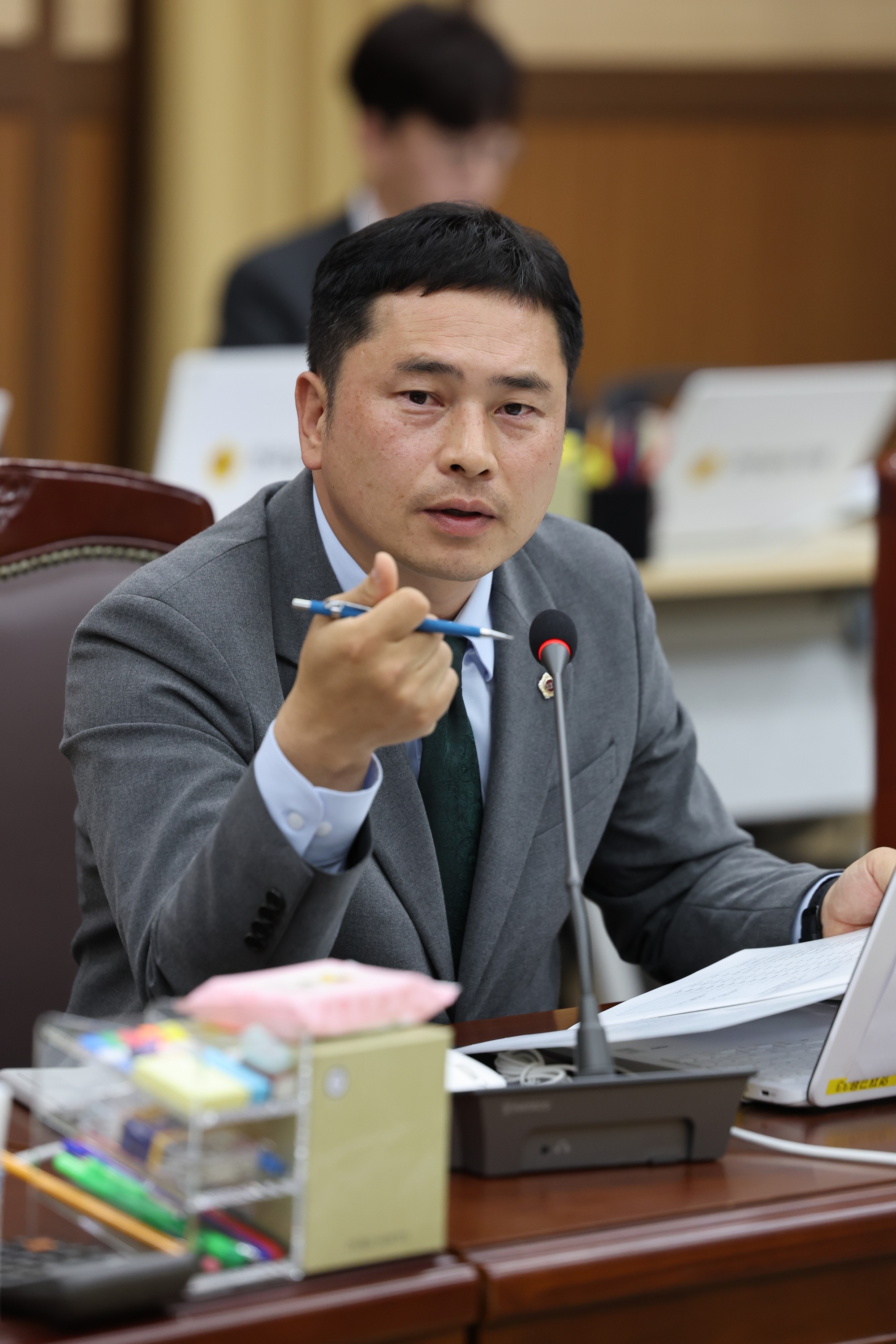 제386회 정례회 교육위원회 행정사무감사 첨부이미지 : 24년11월08일 제386회 정례회 교육위원회 행정사무감사 - 041.jpg