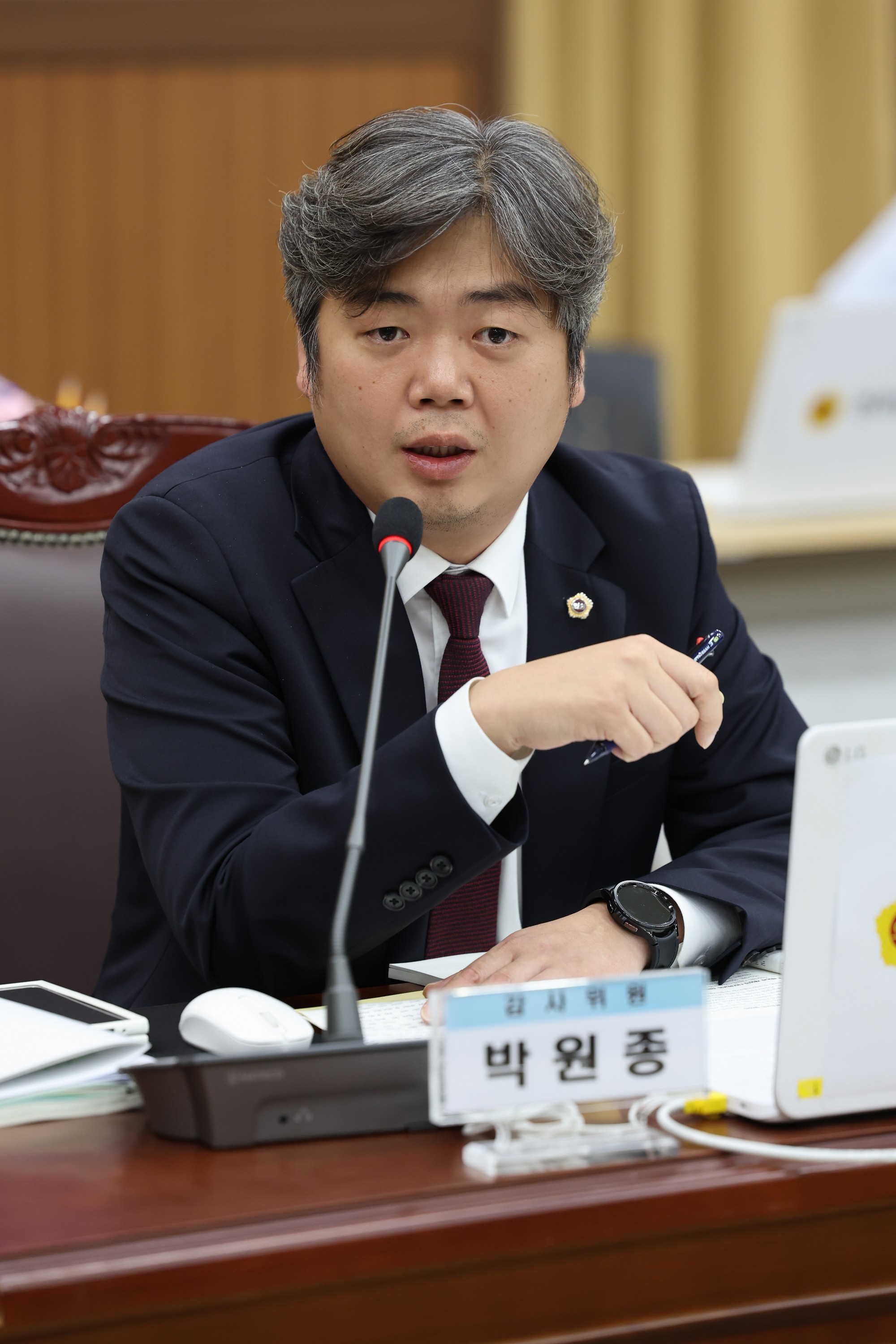 제386회 정례회 교육위원회 행정사무감사 첨부이미지 : 24년11월08일 제386회 정례회 교육위원회 행정사무감사 - 083.jpg