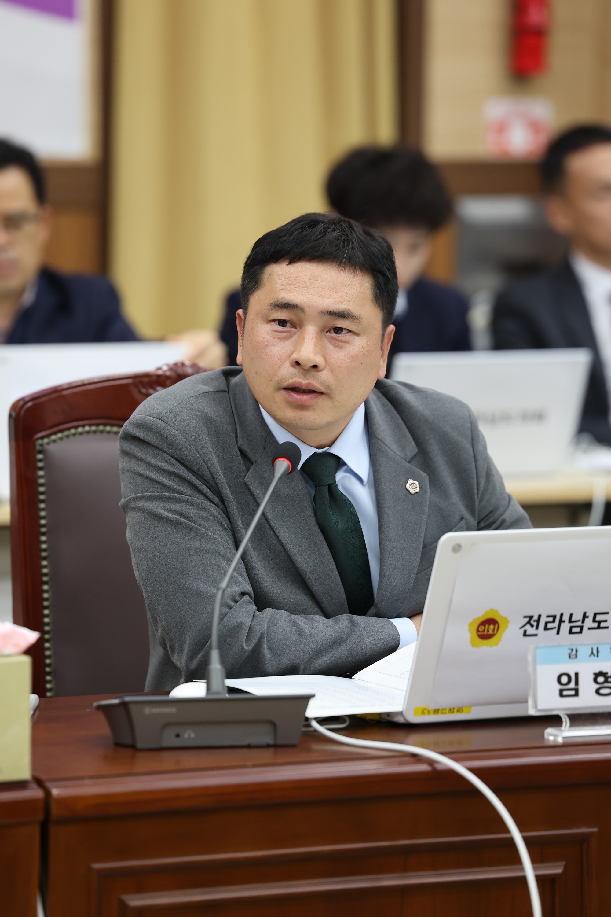 제386회 정례회 교육위원회 행정사무감사 첨부이미지 : 24년11월08일 제386회 정례회 교육위원회 행정사무감사 - 030.jpg