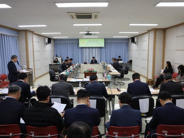제386회 정례회 농수산위원회 행정사무감사(전남바이오진흥원) 첨부이미지 : 24년11월11일 제386회 정례회 농수산위원회 행정사무감사 - 013.jpg