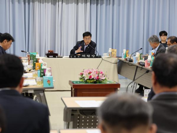 제386회 정례회 농수산위원회 행정사무감사(전남바이오진흥원) 첨부이미지 : 24년11월11일 제386회 정례회 농수산위원회 행정사무감사 - 076.jpg