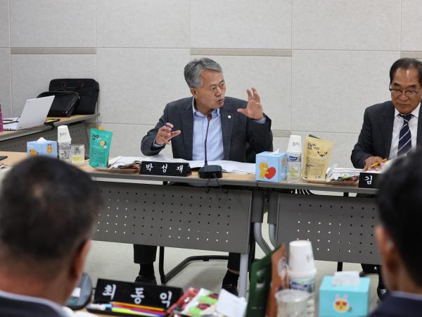 제386회 정례회 농수산위원회 행정사무감사(전남바이오진흥원) 첨부이미지 : 24년11월11일 제386회 정례회 농수산위원회 행정사무감사 - 057.jpg