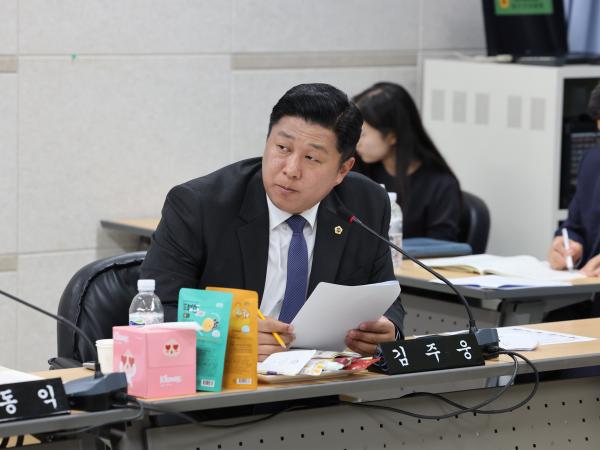 제386회 정례회 농수산위원회 행정사무감사(전남바이오진흥원) 첨부이미지 : 24년11월11일 제386회 정례회 농수산위원회 행정사무감사 - 063.jpg