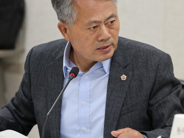 제386회 정례회 농수산위원회 행정사무감사(전남바이오진흥원) 첨부이미지 : 24년11월11일 제386회 정례회 농수산위원회 행정사무감사 - 056.jpg