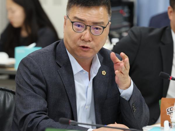제386회 정례회 농수산위원회 행정사무감사(전남바이오진흥원) 첨부이미지 : 24년11월11일 제386회 정례회 농수산위원회 행정사무감사 - 027.jpg