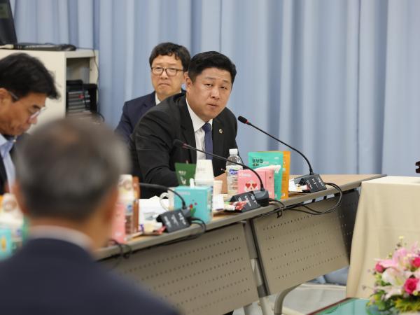제386회 정례회 농수산위원회 행정사무감사(전남바이오진흥원) 첨부이미지 : 24년11월11일 제386회 정례회 농수산위원회 행정사무감사 - 068.jpg