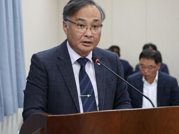제386회 제2차 정례회 경제관광문화위원회 회의 첨부이미지 : 24년11월15일 제386회 정례회 경제관광문화위원회 회의 - 016.jpg