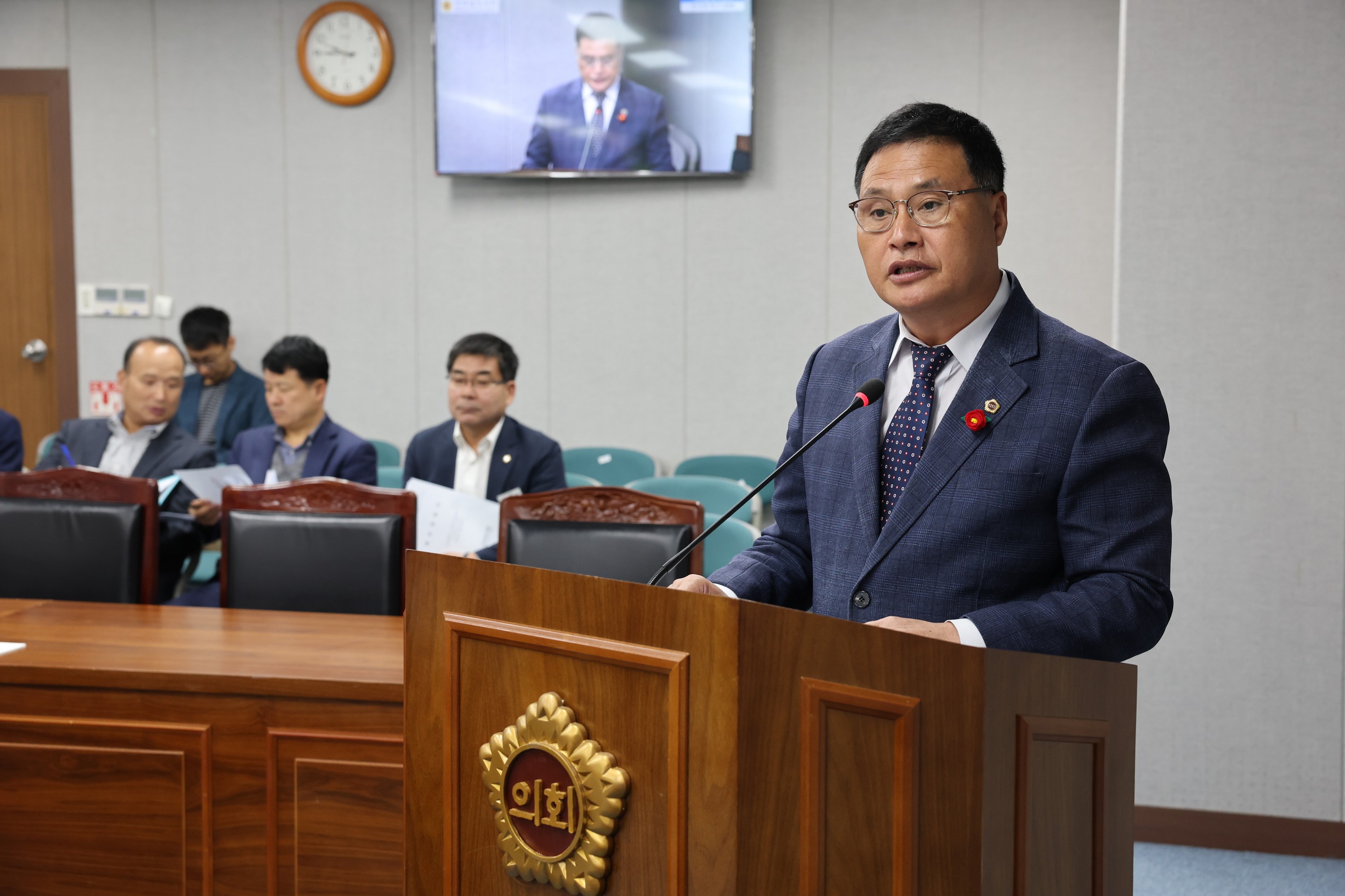 제386회 정례회 의회운영위원회 행정사무감사 첨부이미지 : 24년11월01일 제386회 정례회 의회운영위원회 행정사무감사 - 006.jpg