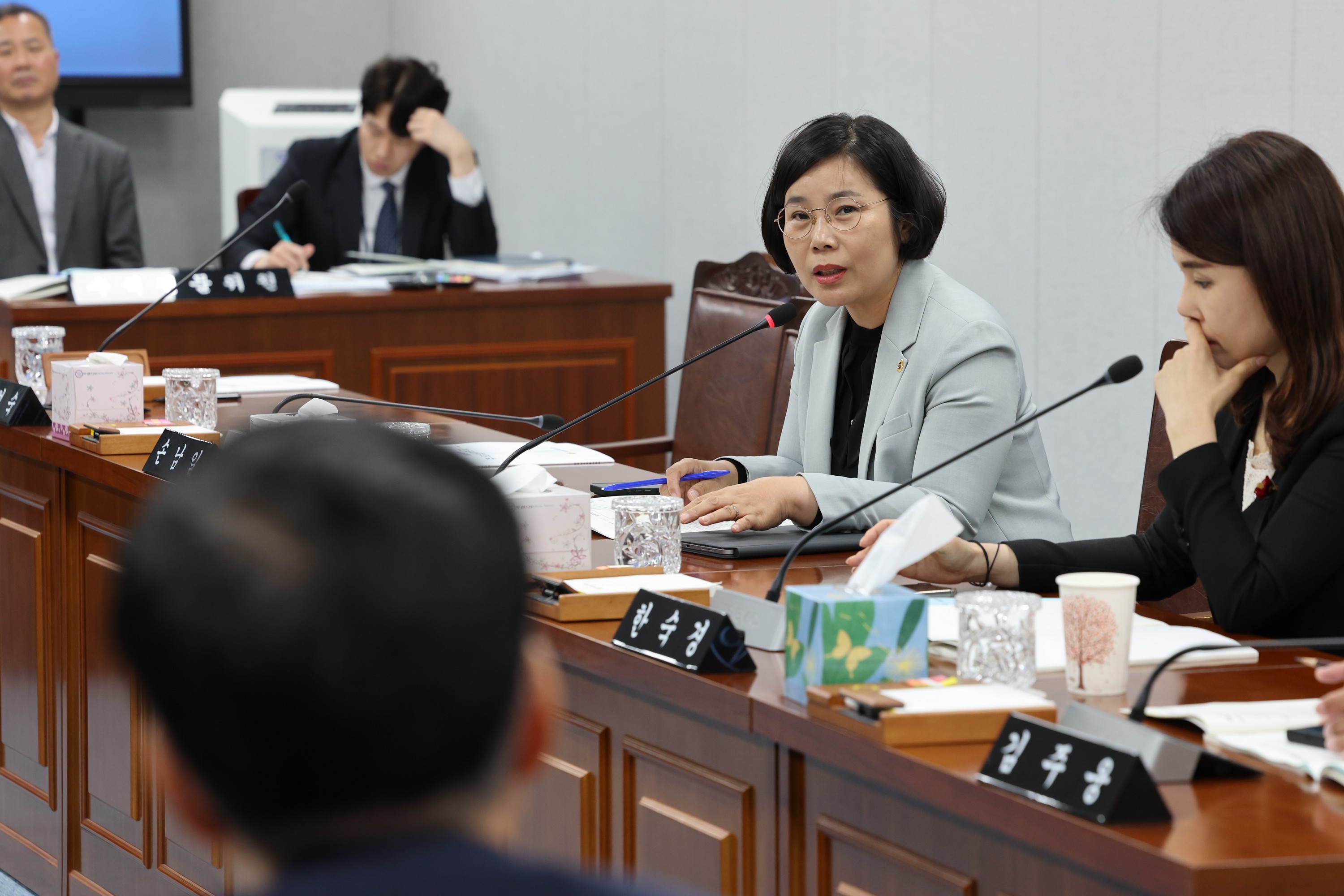 제386회 정례회 의회운영위원회 행정사무감사 첨부이미지 : 24년11월01일 제386회 정례회 의회운영위원회 행정사무감사 - 119.jpg