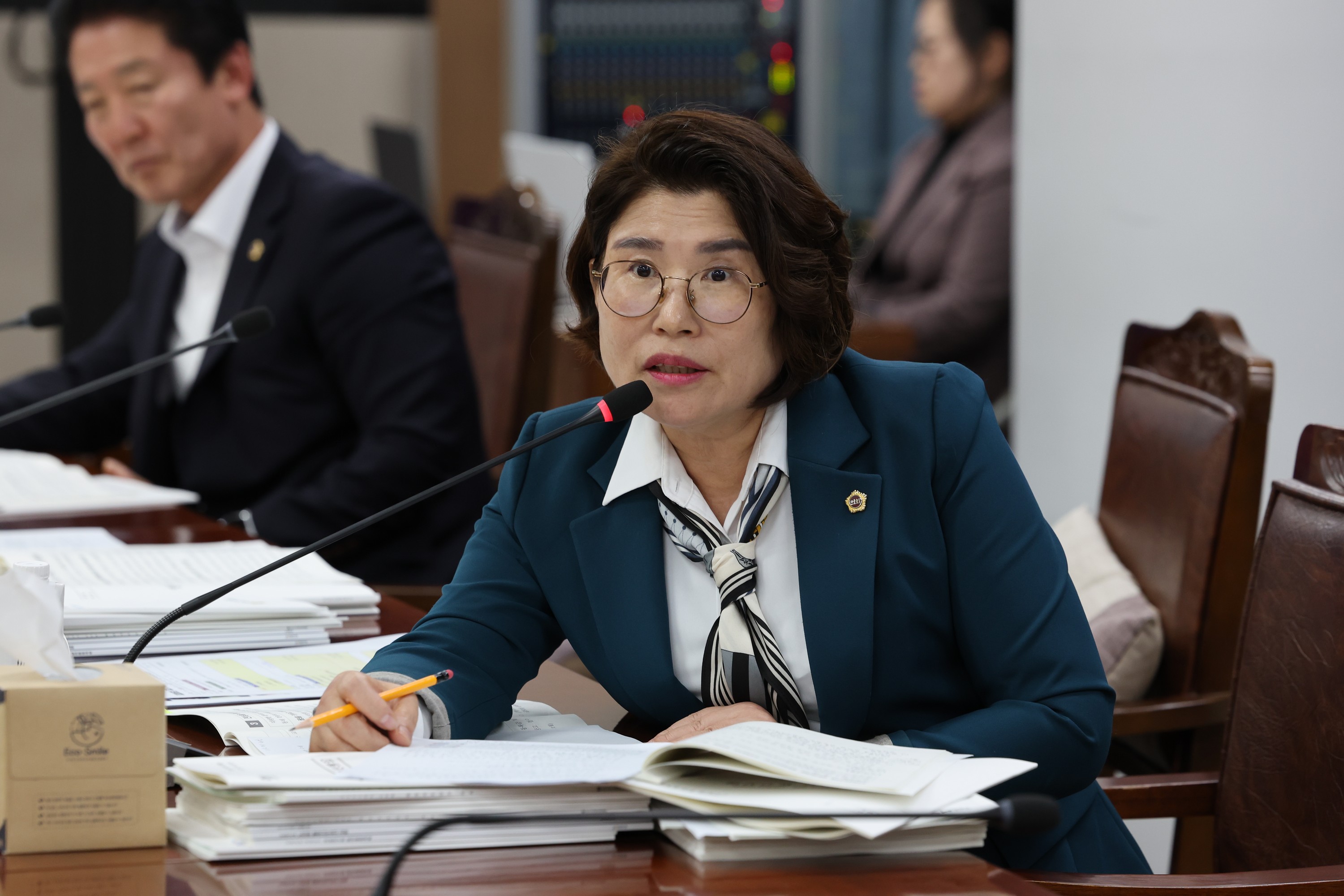 제386회 정례회 기획행정위원회 행정사무감사 첨부이미지 : 24년11월07일 제386회 정례회 기획행정위원회 행정사무감사 - 133.jpg
