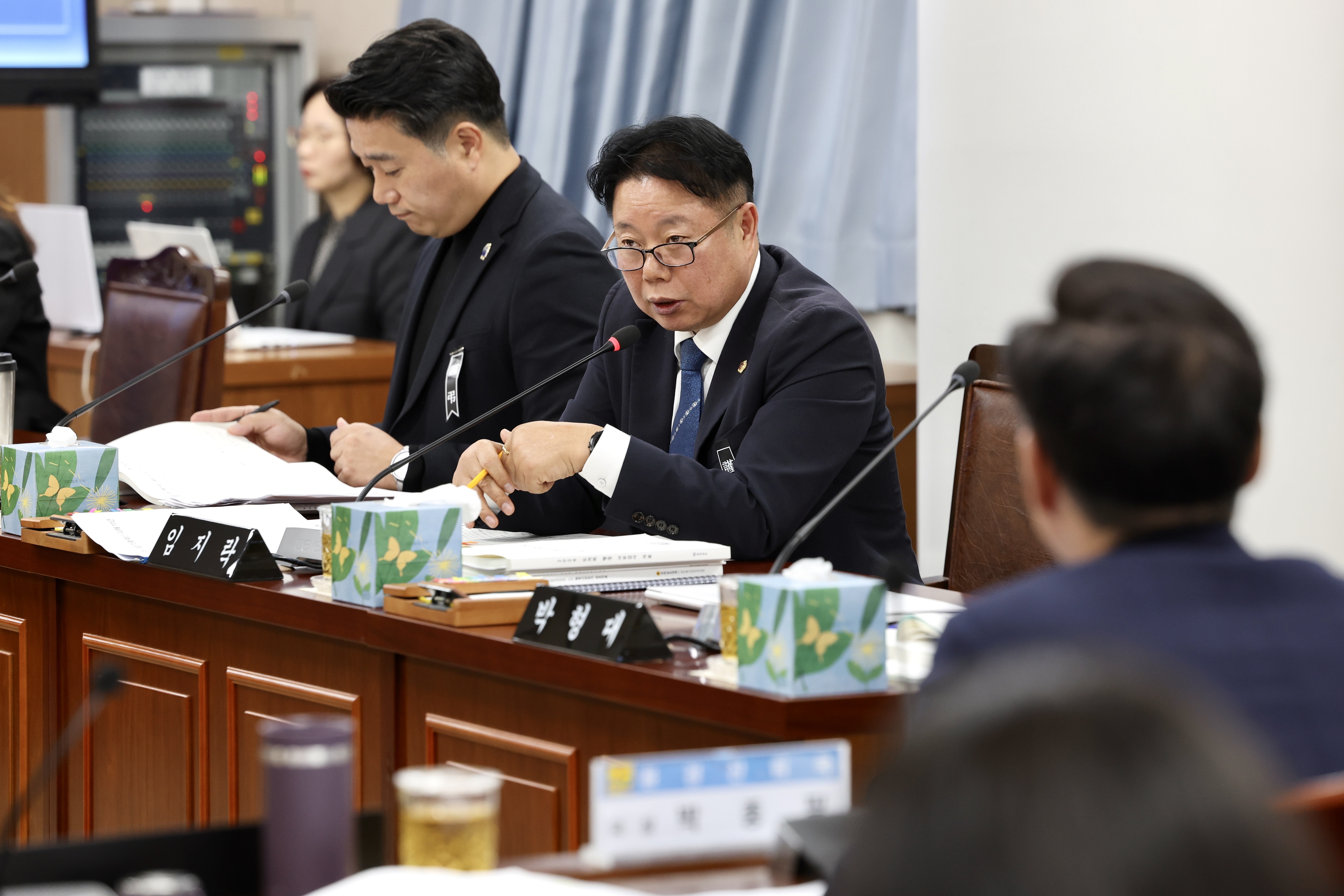 제386회 정례회 보건복지환경위원회 행정사무감사 첨부이미지 : 24년11월05일 제386회 정례회 보건복지환경위원회 행정사무감사_54.jpg