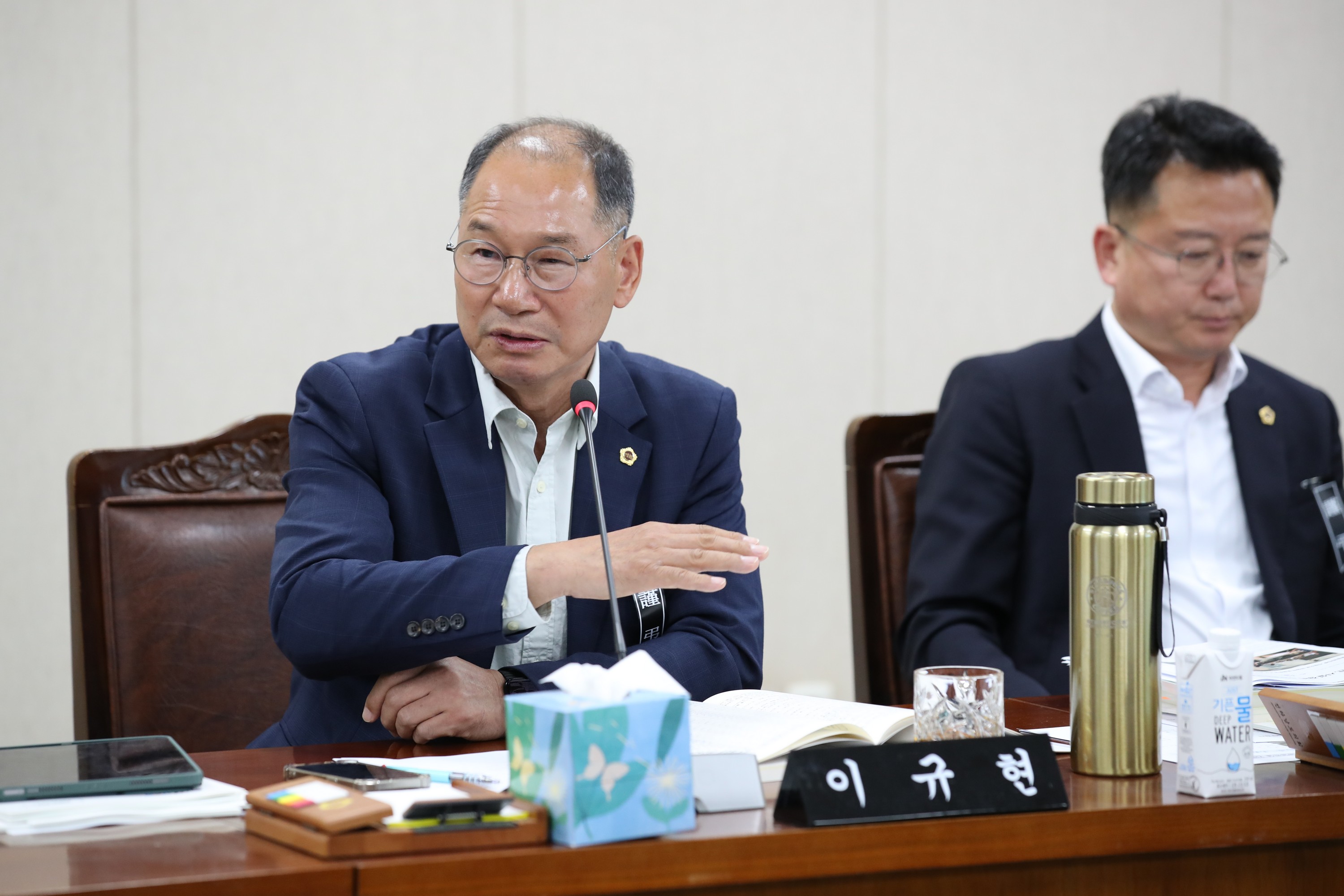 제386회 정례회 경제관광문화위원회 행정사무감사 첨부이미지 : 24년11월05일 제386회 정례회 경제관광문화위원회 행정사무감사 - 072.jpg