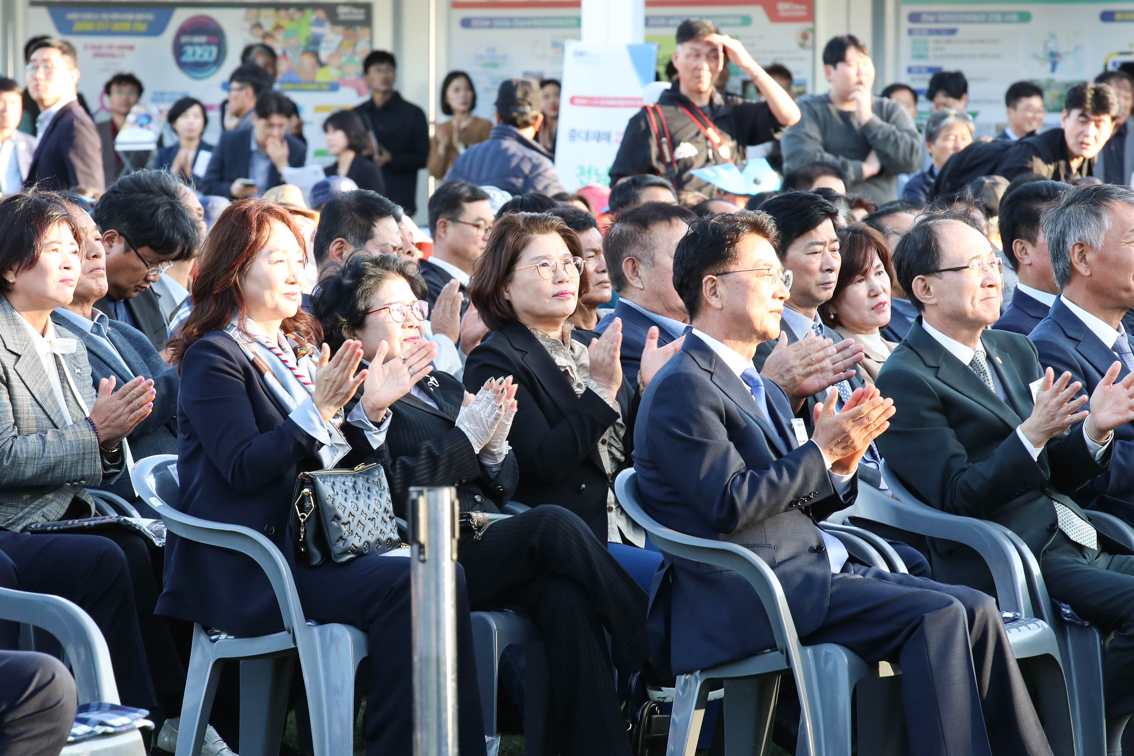 제28회 전라남도 도민의 날 기념식 첨부이미지 : 24년10월23일 제28회 전라남도 도민의 날 기념식_23.jpg