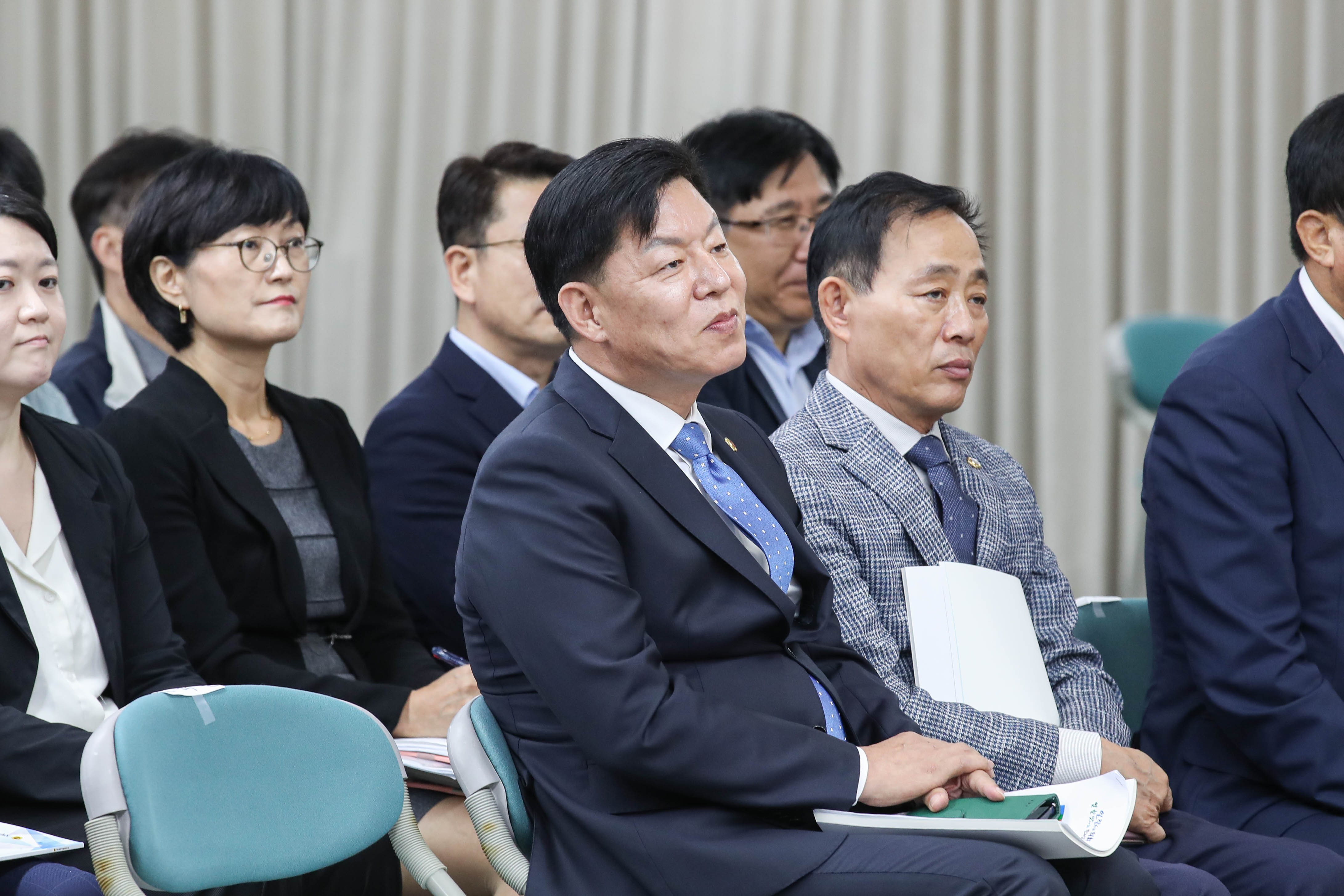 '복수주소제, 전남의 대안인가' 포럼 첨부이미지 : 24년10월16일 ‘복수주소제_ 전남의 대안인가‘ 포럼_25.jpg