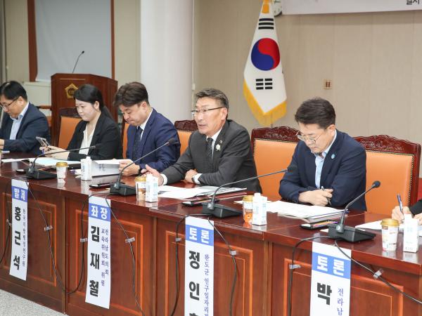 '복수주소제, 전남의 대안인가' 포럼 첨부이미지 : 24년10월16일 ‘복수주소제_ 전남의 대안인가‘ 포럼_42.jpg