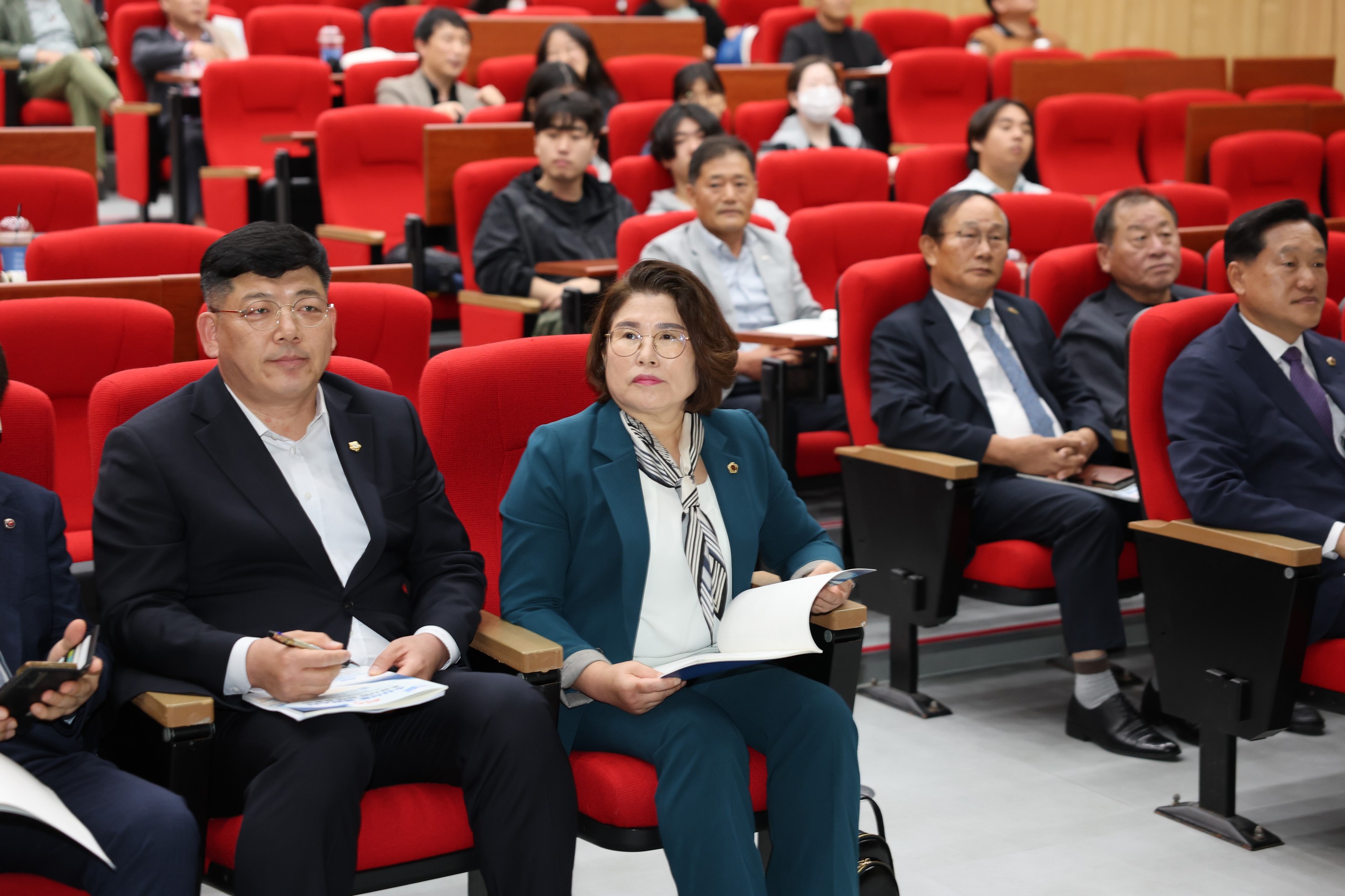 여수 수산식품클러스터 조성사업 정책 토론회 첨부이미지 : 24년10월10일 여수 수산식품클러스터 조성사업 정책 토론회 - 013.jpg