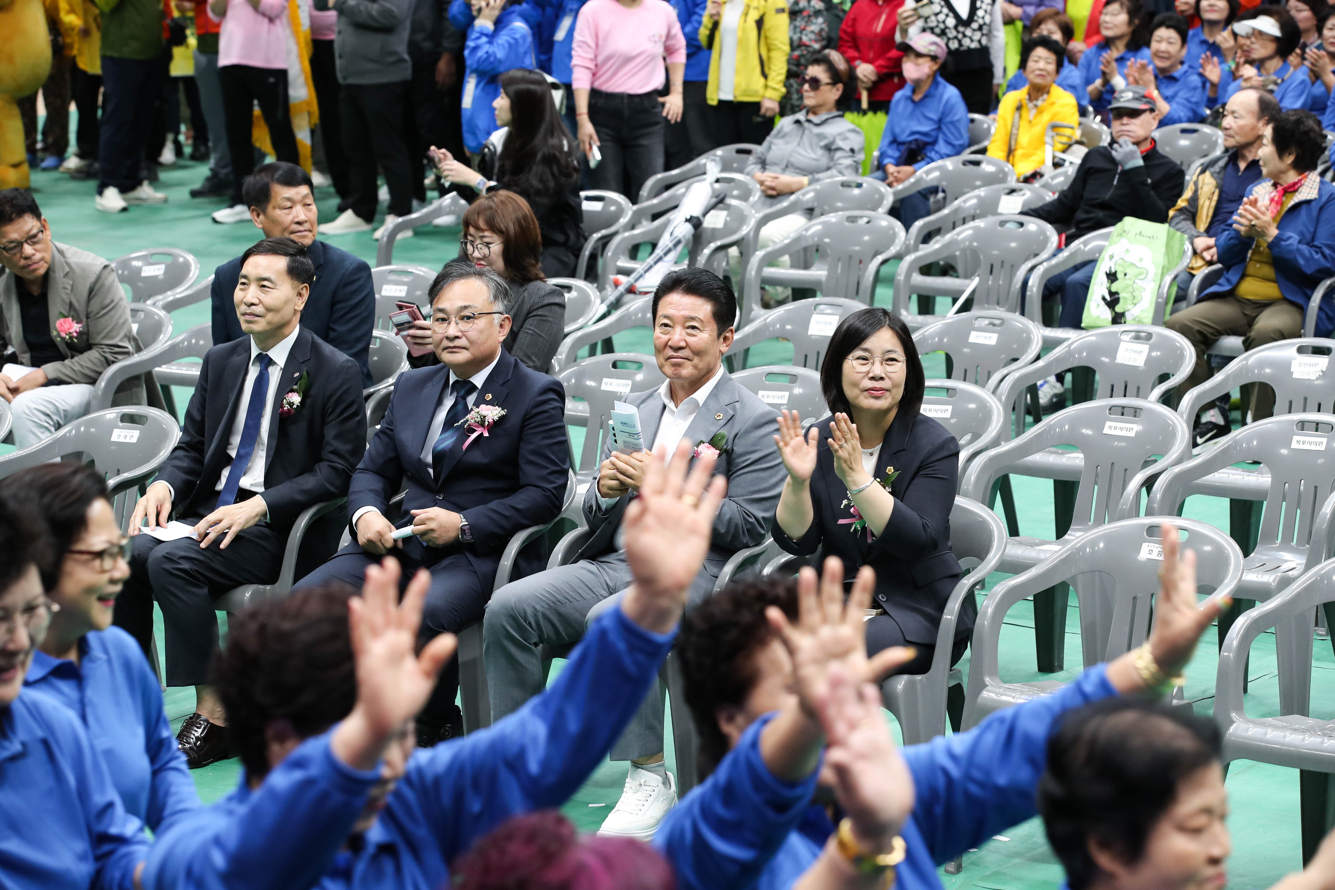 제3회 전라남도 상인의 날 첨부이미지 : 24년10월10일 제3회 전라남도 상인의 날_08.jpg