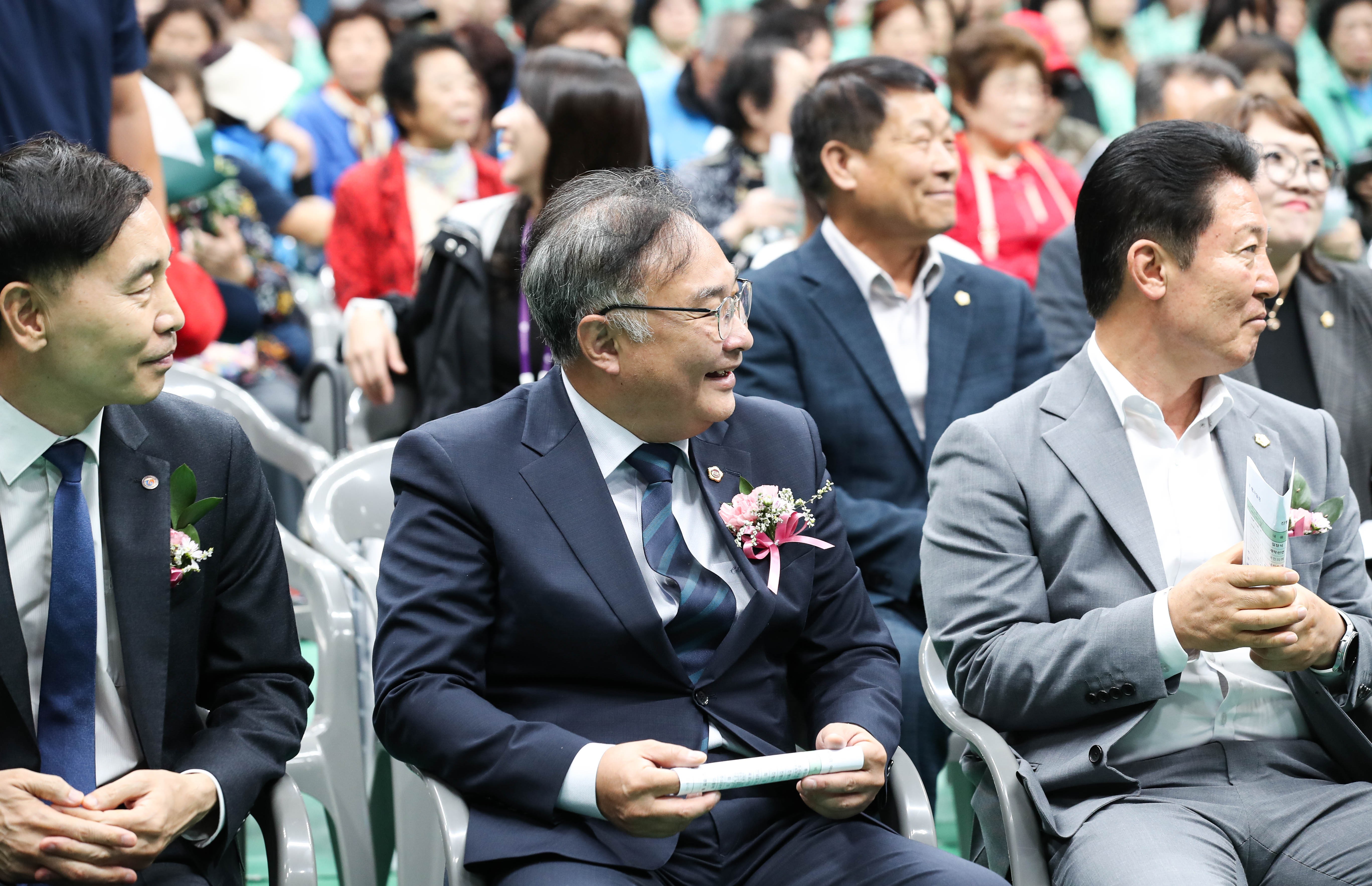 제3회 전라남도 상인의 날 첨부이미지 : 24년10월10일 제3회 전라남도 상인의 날_04.jpg