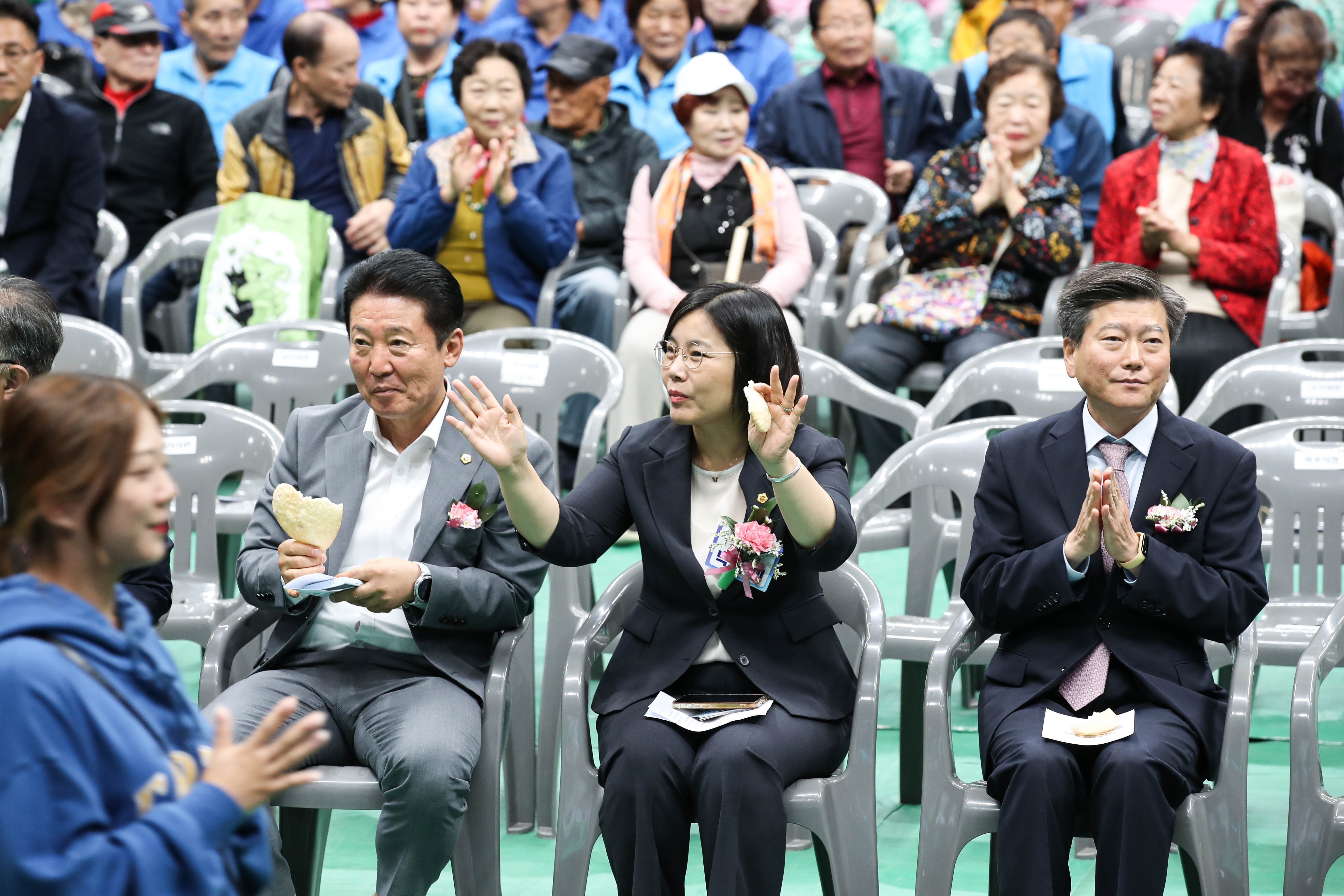 제3회 전라남도 상인의 날 첨부이미지 : 24년10월10일 제3회 전라남도 상인의 날_04.jpg