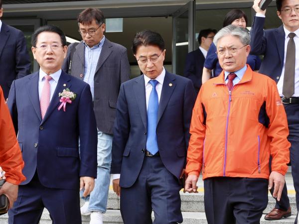 제3회 전라남도 상인의 날 첨부이미지 : 24년10월10일 제3회 전라남도 상인의 날_05.jpg