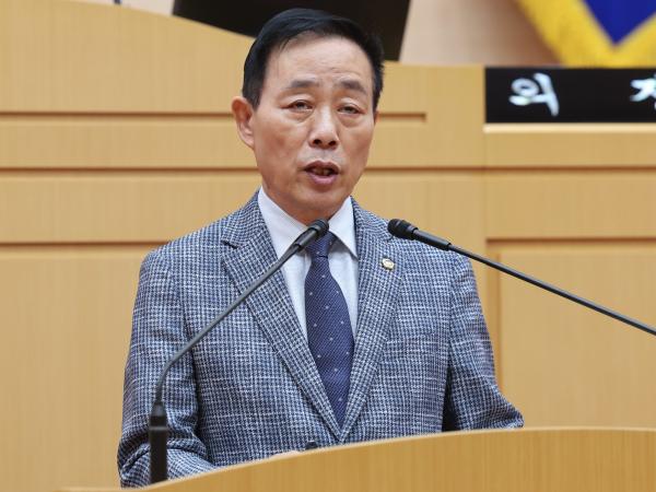 제385회 임시회 제1차 본회의 첨부이미지 : 24년10월08일 제385회 임시회 제1차 본회의 - 032.jpg