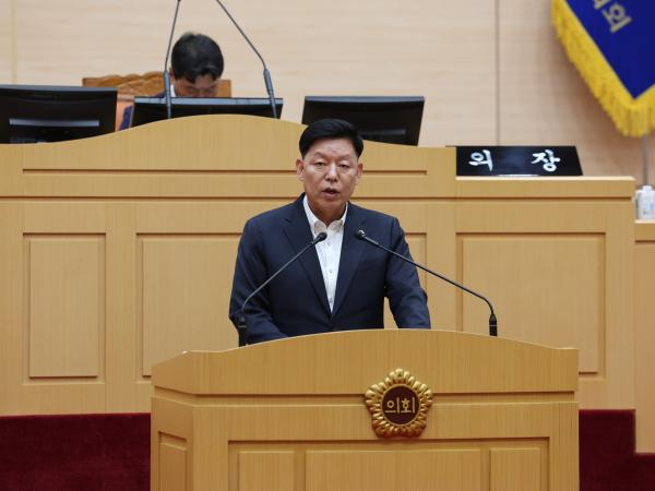 제382회 임시회 제1차 본회의 의장단 및 상임위원장 선거 첨부이미지 : 24년06월27일 제382회 임시회 제1차 본회의 - 084.jpg