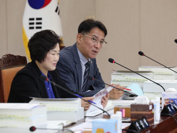 전라남도 2023회계연도 결산 및 예비비 승인 심사 첨부이미지 : 24년06월12일 전라남도 2023회계연도 결산 및 예비비 승인 심사 - 024.jpg