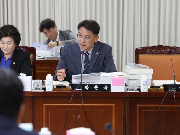 전라남도 2023회계연도 결산 및 예비비 승인 심사 첨부이미지 : 24년06월12일 전라남도 2023회계연도 결산 및 예비비 승인 심사 - 020.jpg